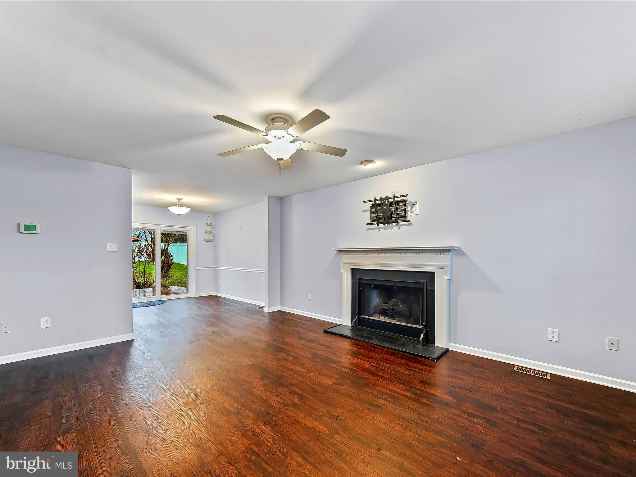 WILLOWBROOK - Residential