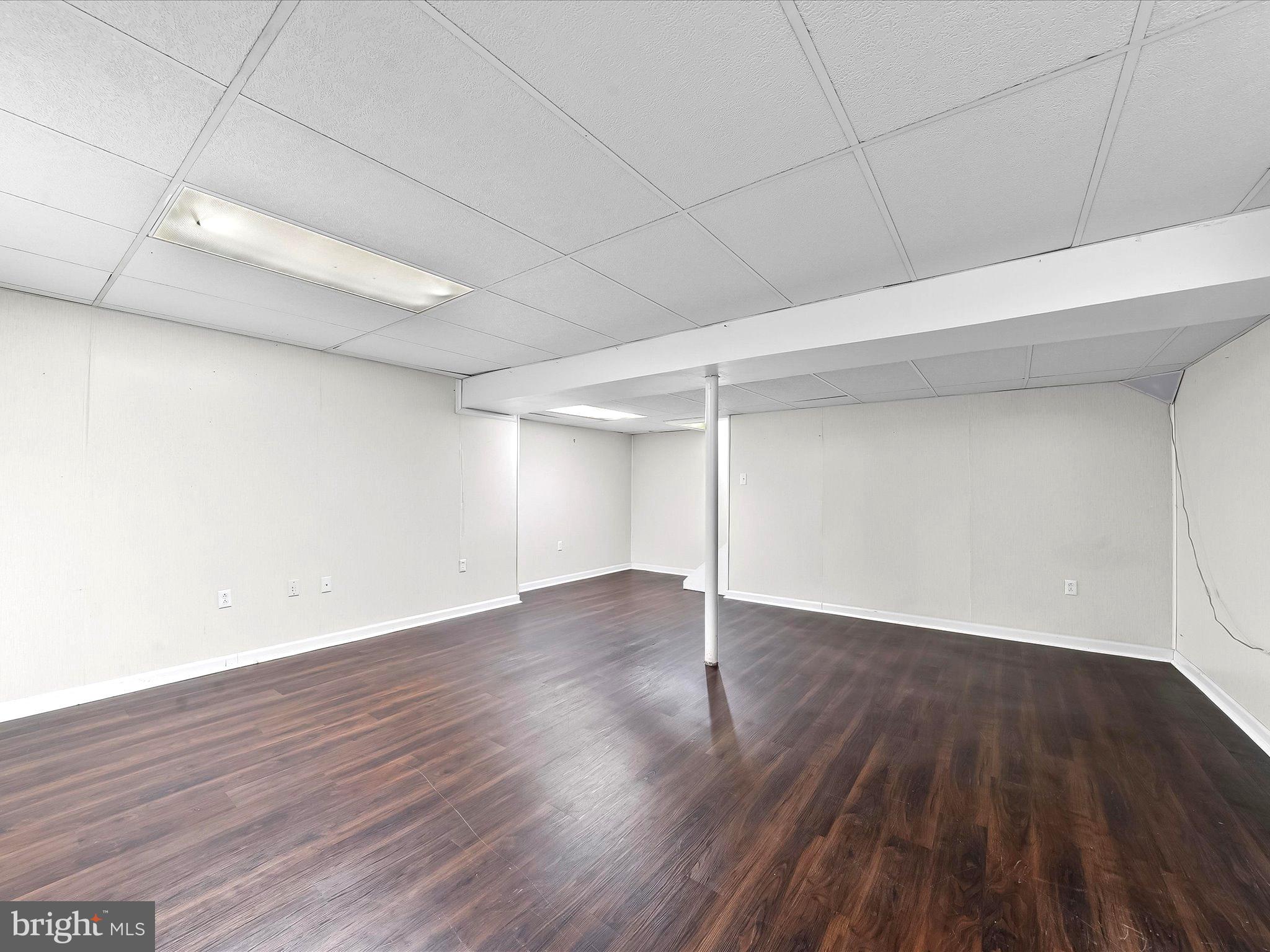 WILLOWBROOK - Residential