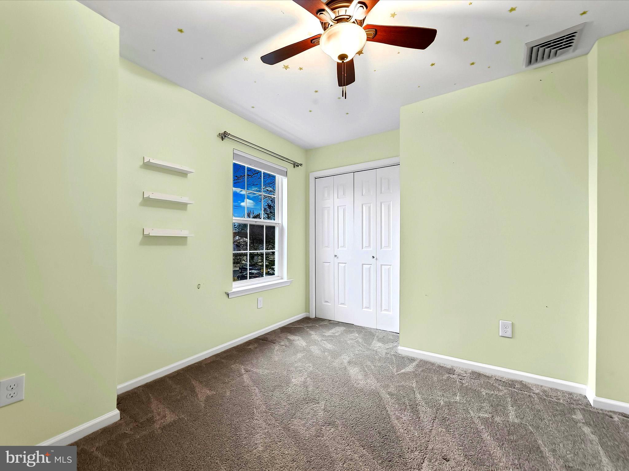 WILLOWBROOK - Residential