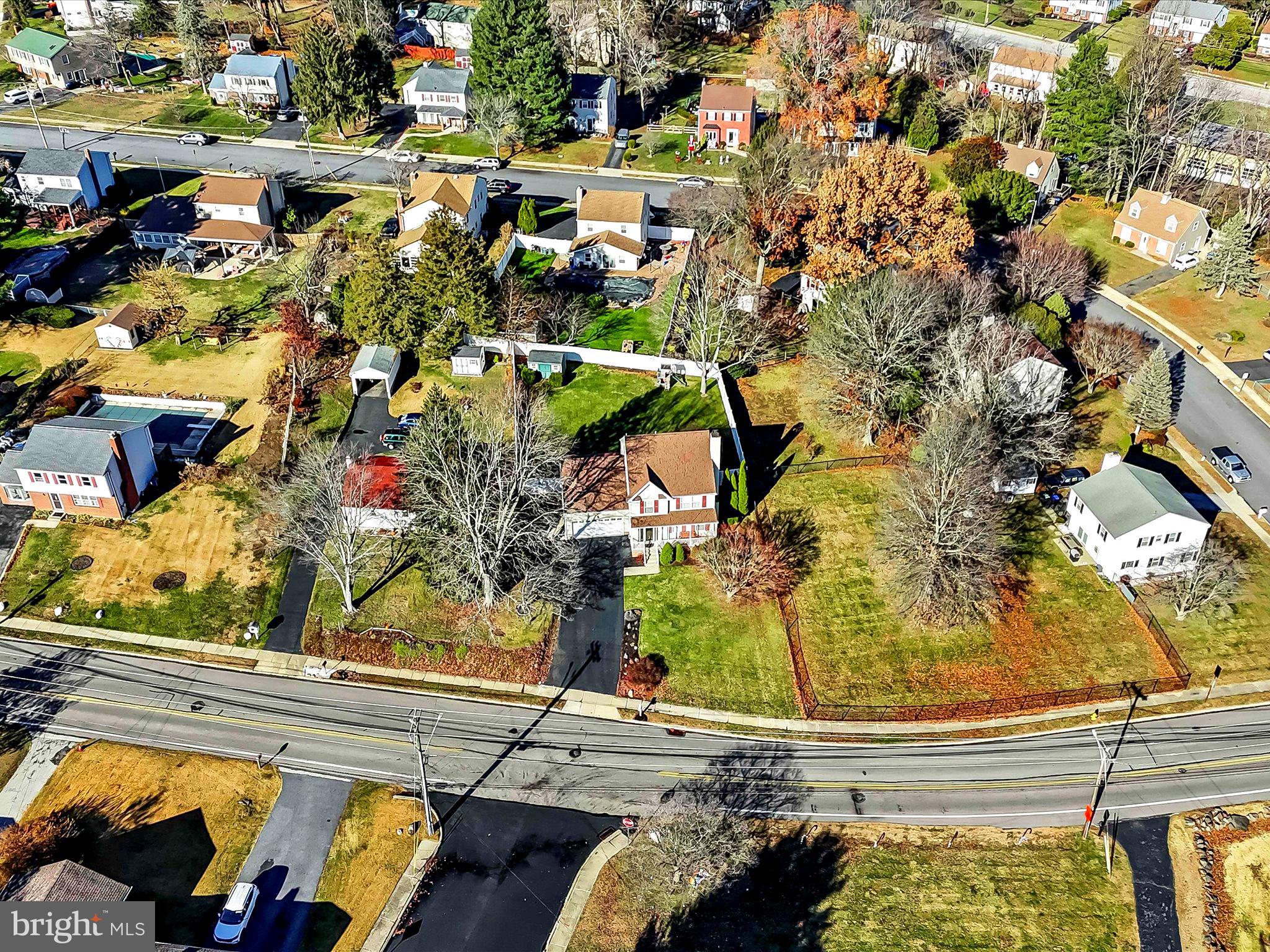 WILLOWBROOK - Residential