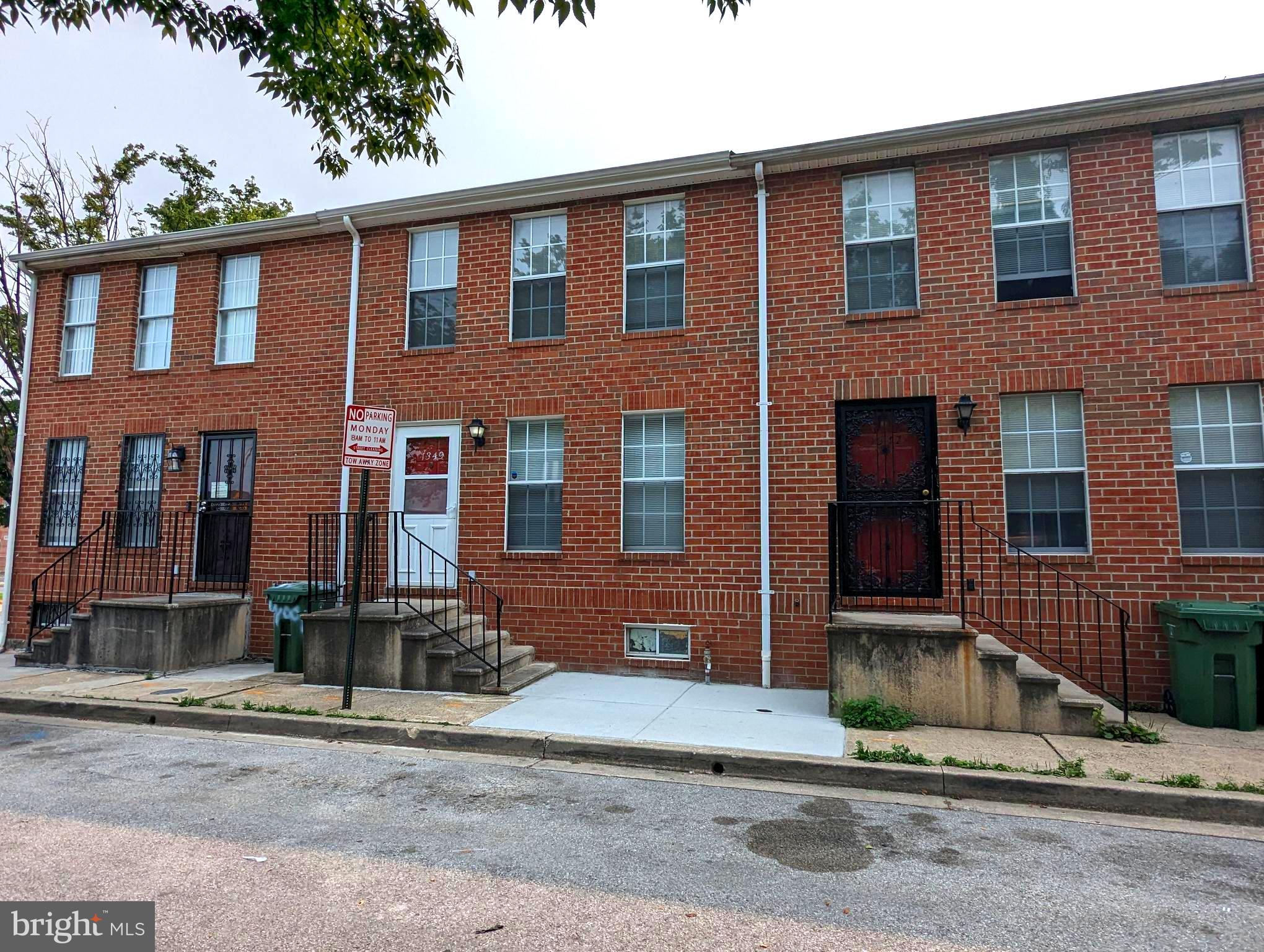 SANDTOWN-WINCHESTER - Residential