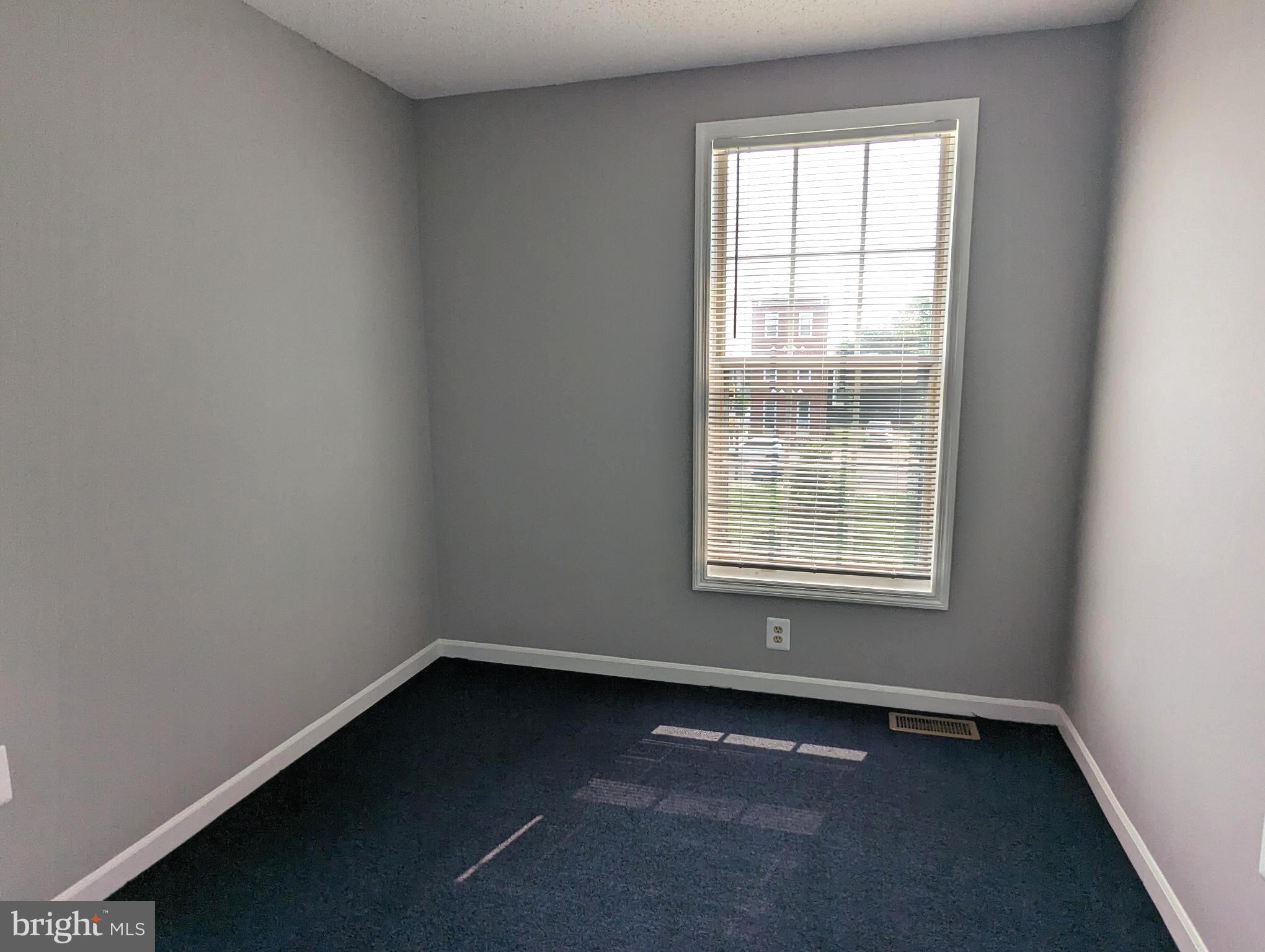 SANDTOWN-WINCHESTER - Residential