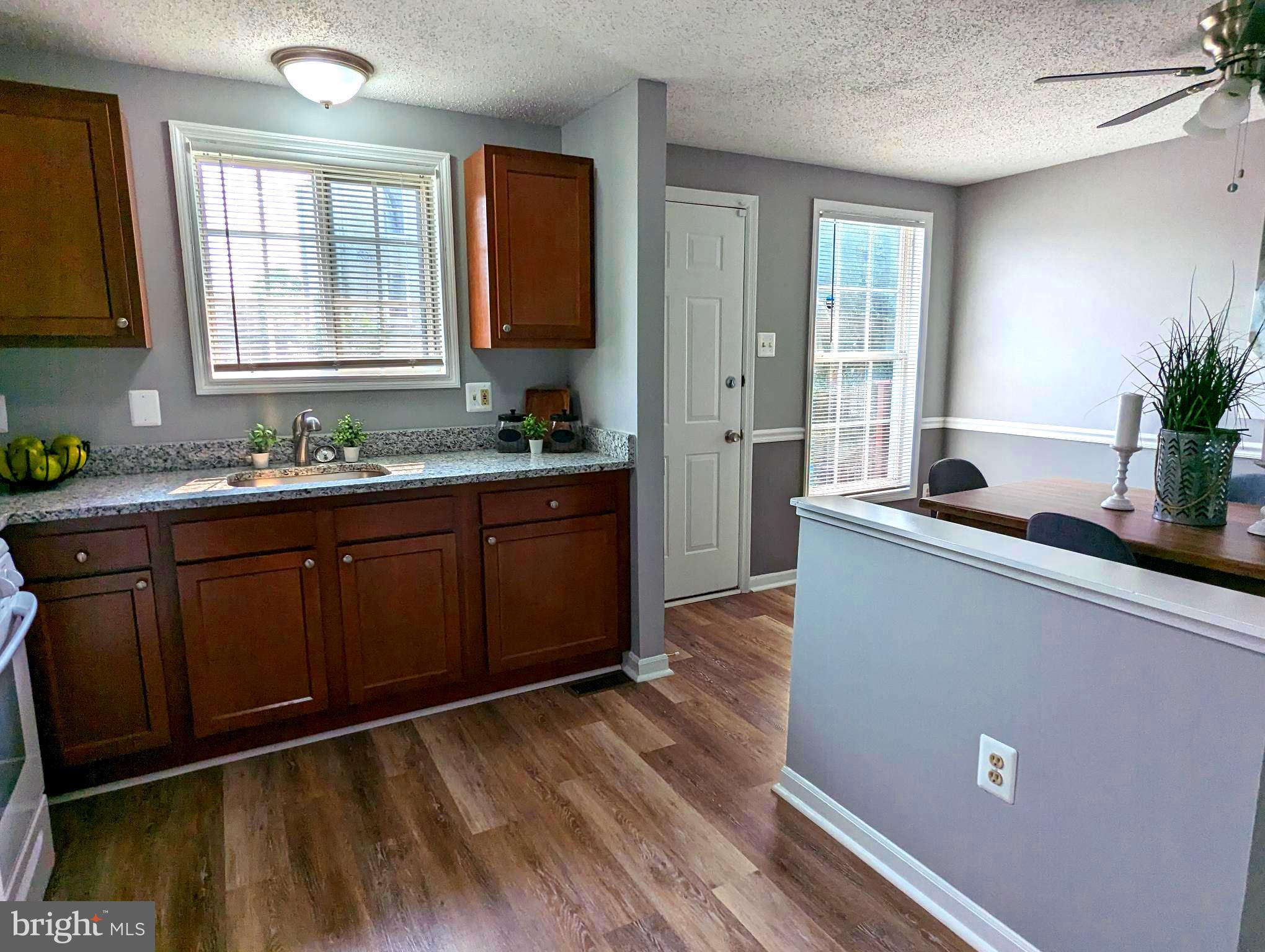 SANDTOWN-WINCHESTER - Residential