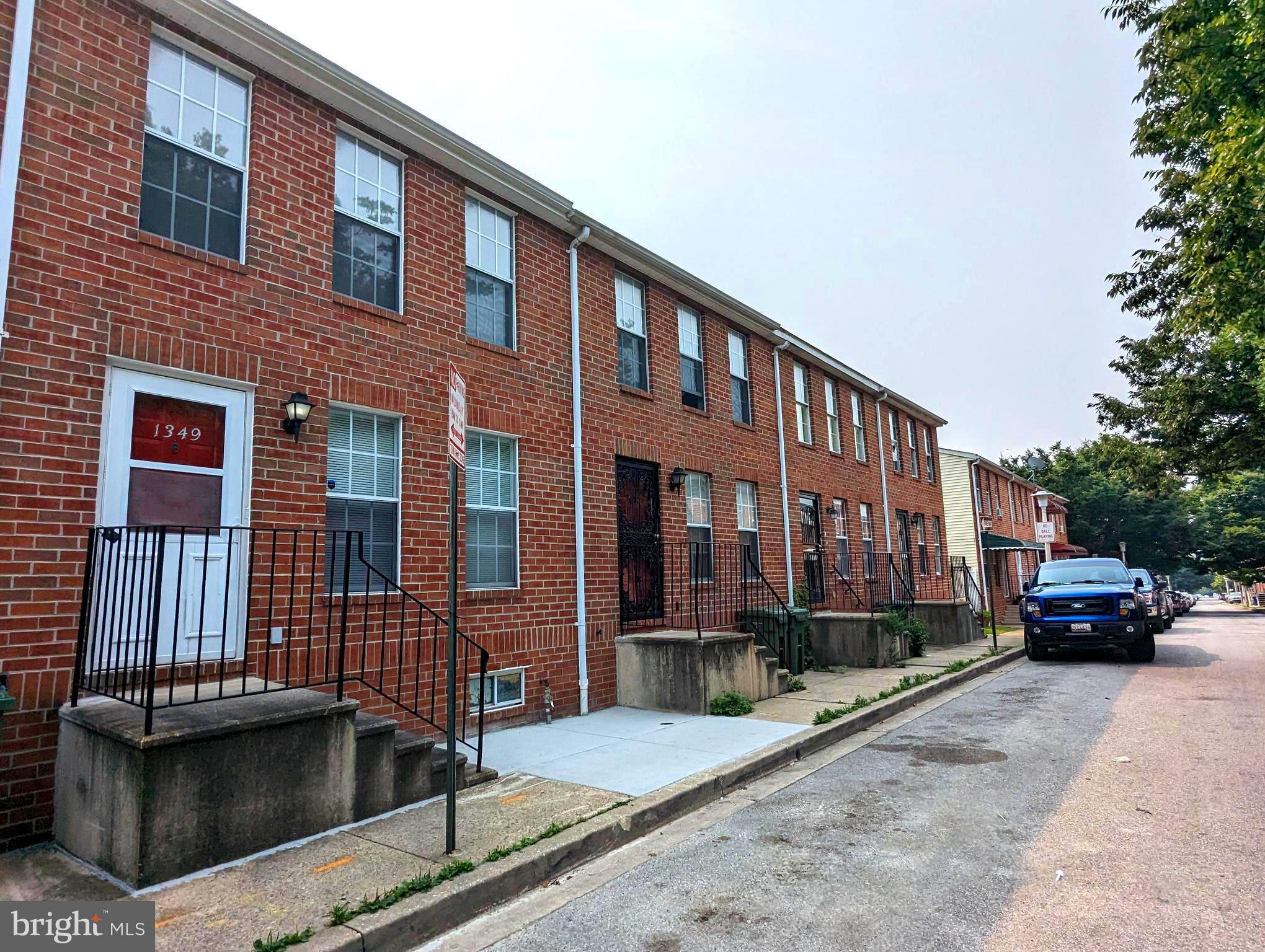 SANDTOWN-WINCHESTER - Residential