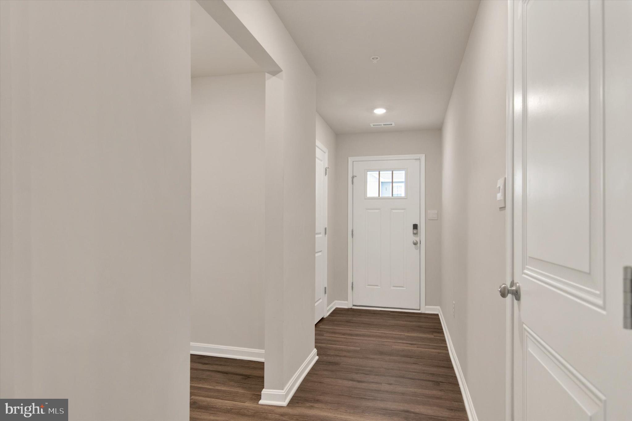 166 CHARMING FOREST AVE