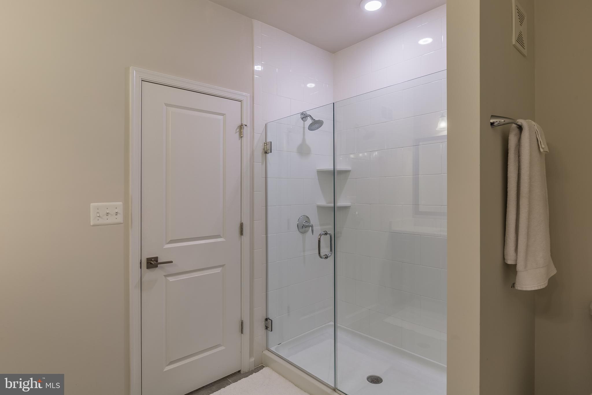 RIDGES AT LOUDOUN VALLEY - Residential