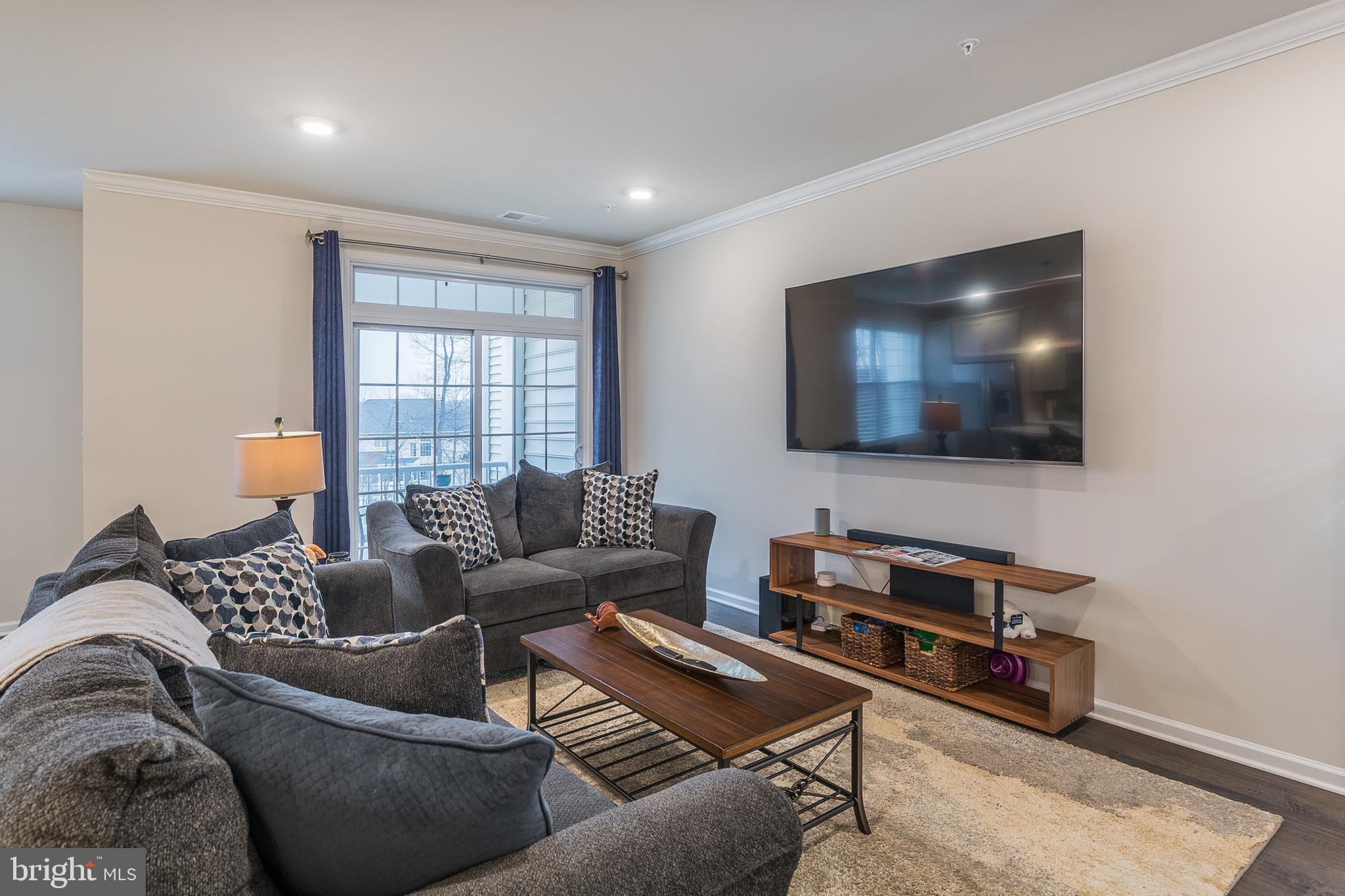 RIDGES AT LOUDOUN VALLEY - Residential