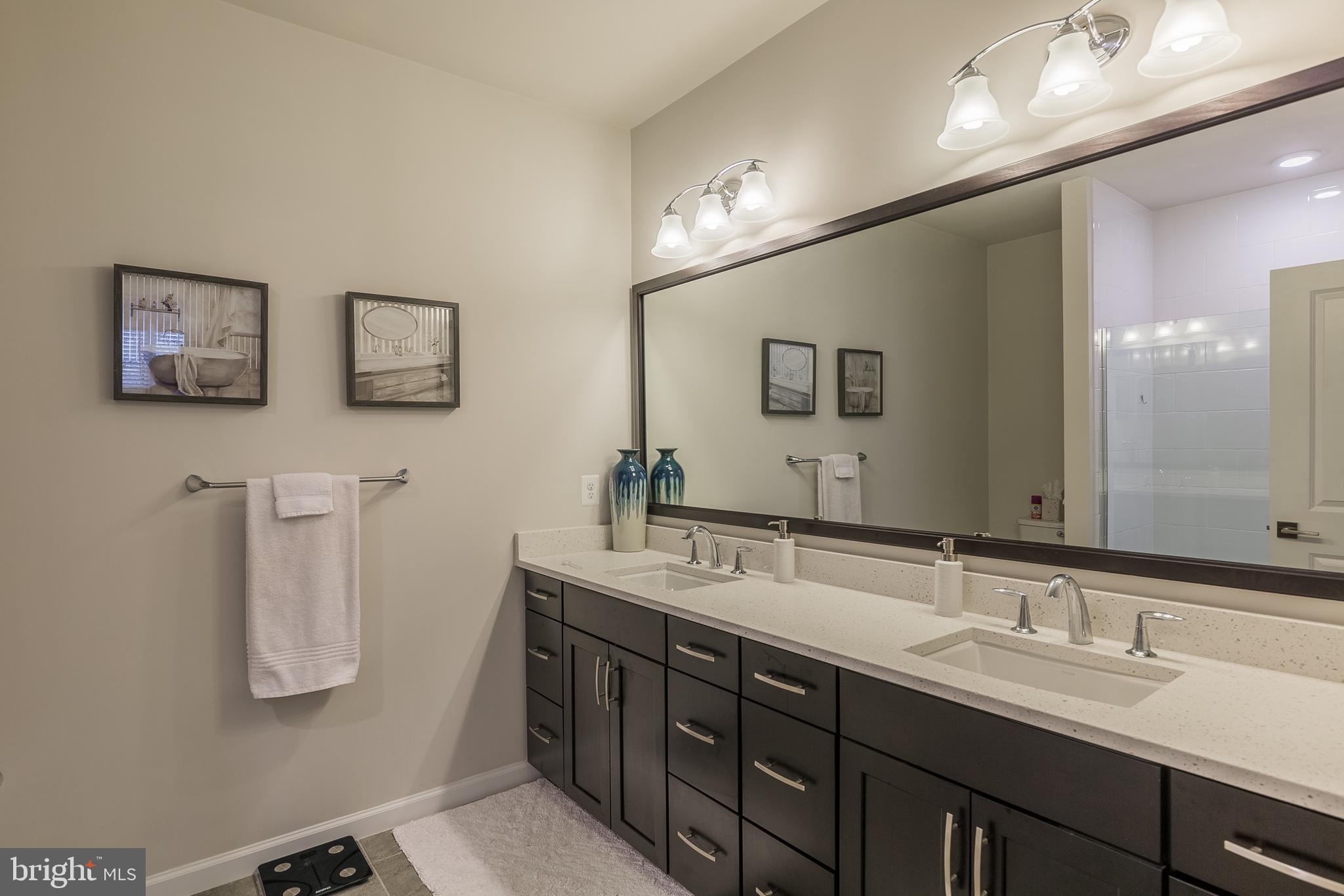 RIDGES AT LOUDOUN VALLEY - Residential