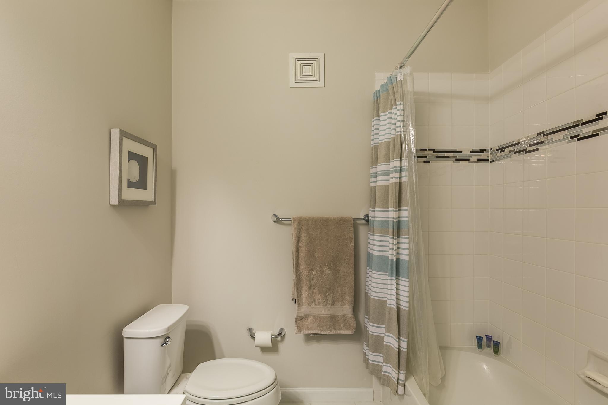 RIDGES AT LOUDOUN VALLEY - Residential