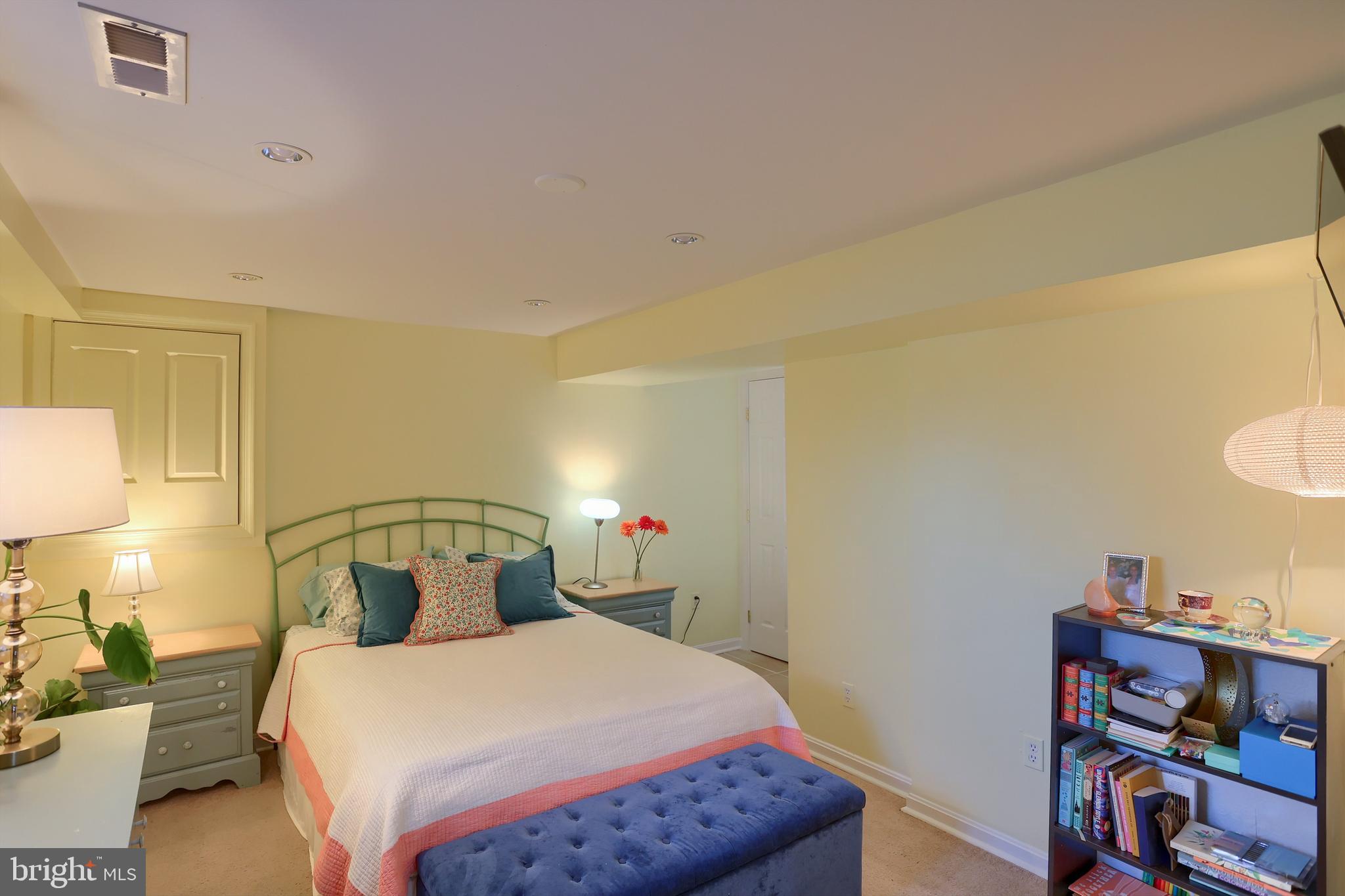 ALESIA HEIGHTS - Residential