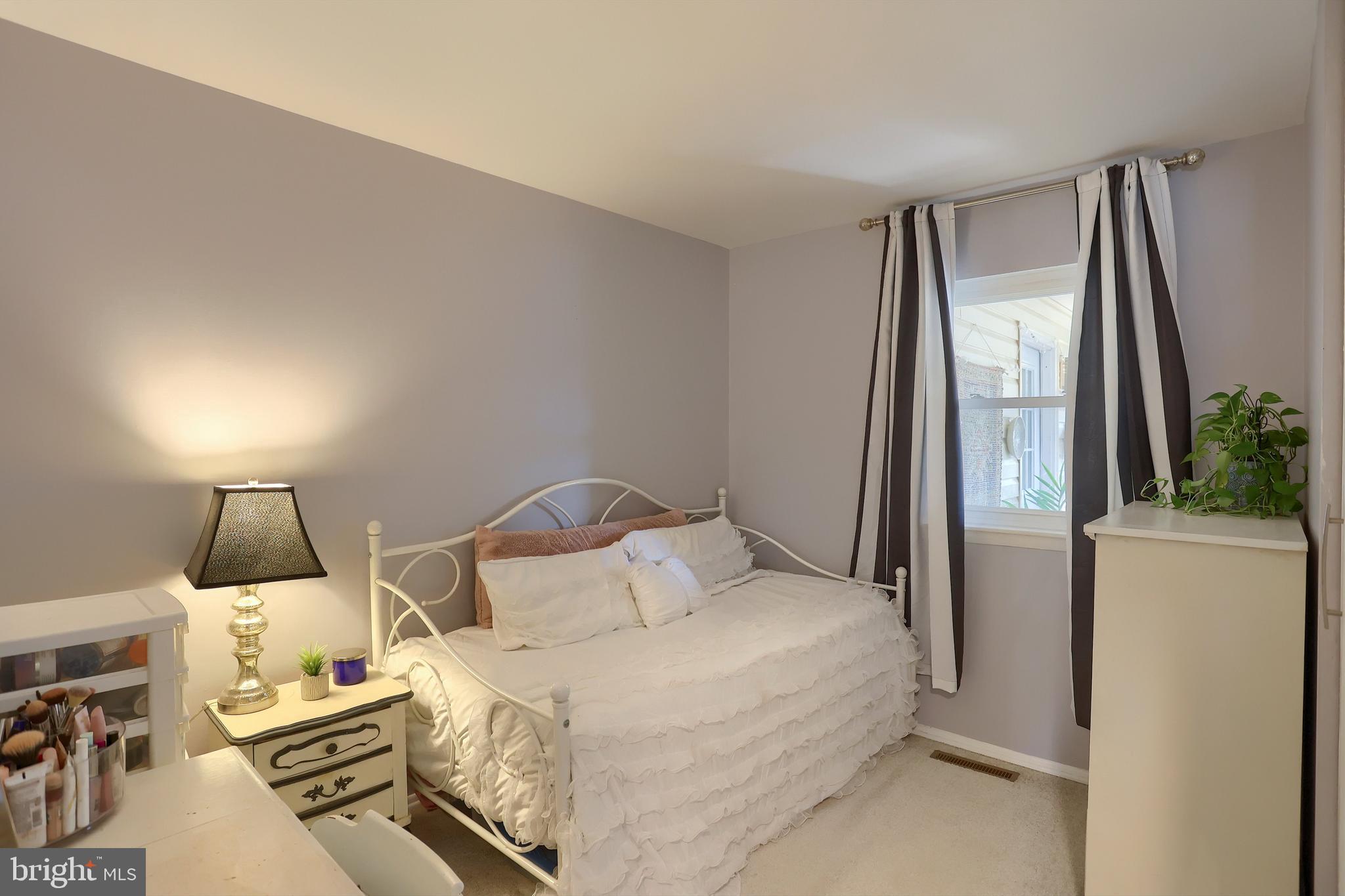 ALESIA HEIGHTS - Residential