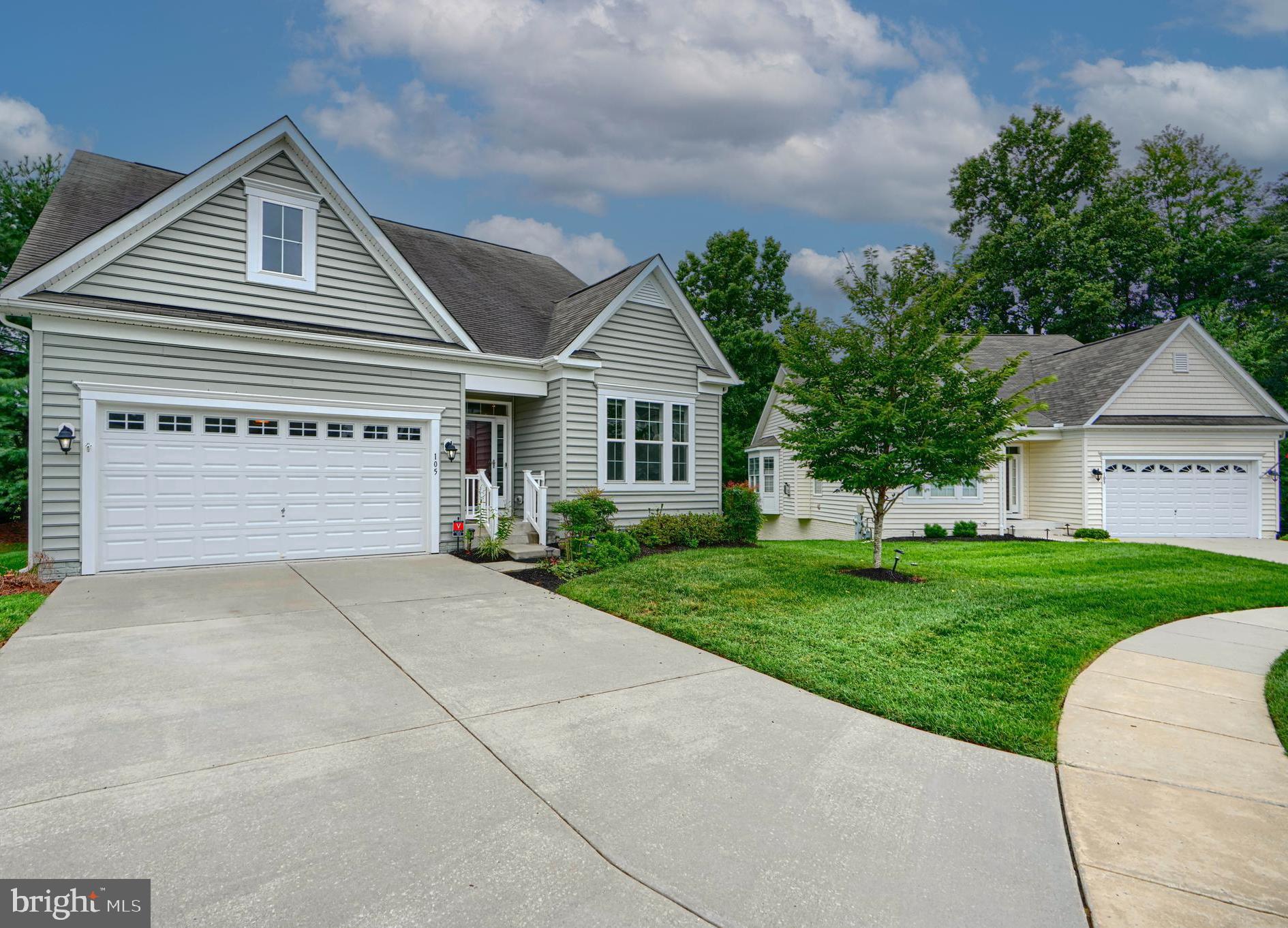 105 SANDERLING COURT