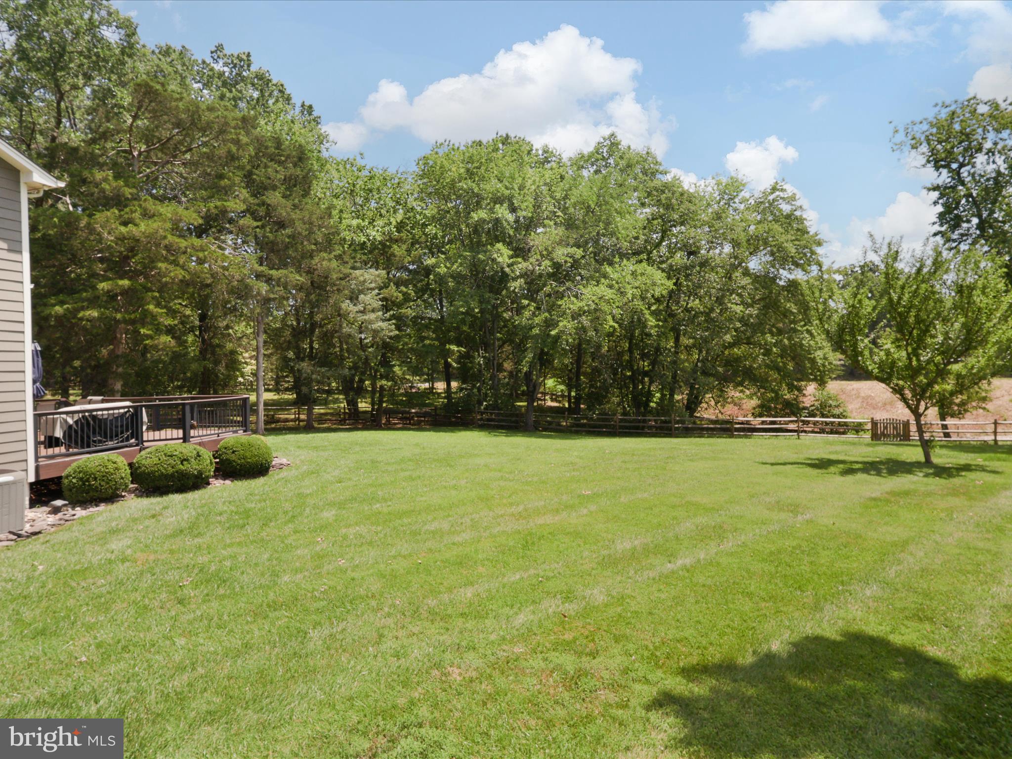 SPRING LAKE ESTATES WEST - Residential