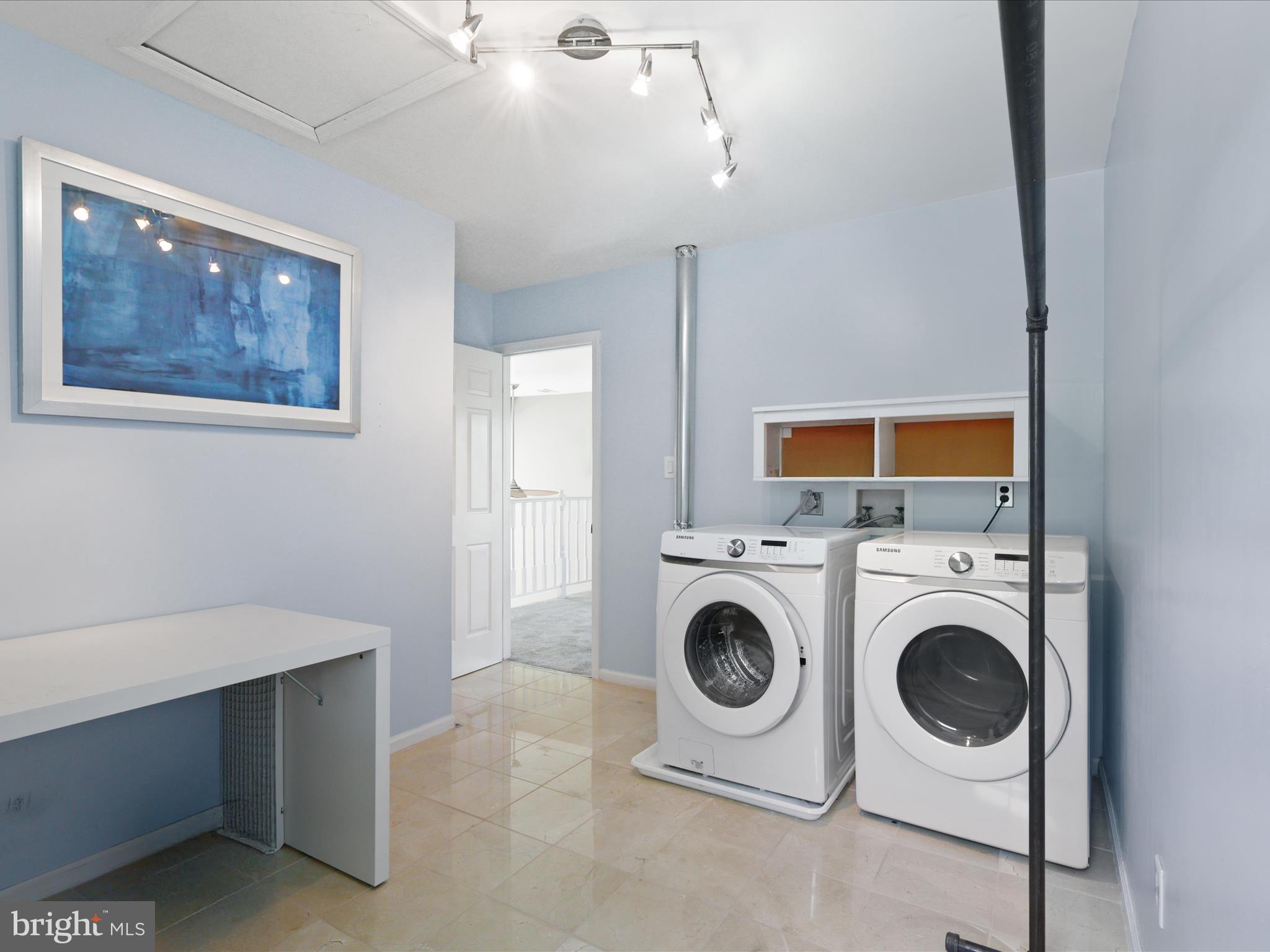 SPRING LAKE ESTATES WEST - Residential