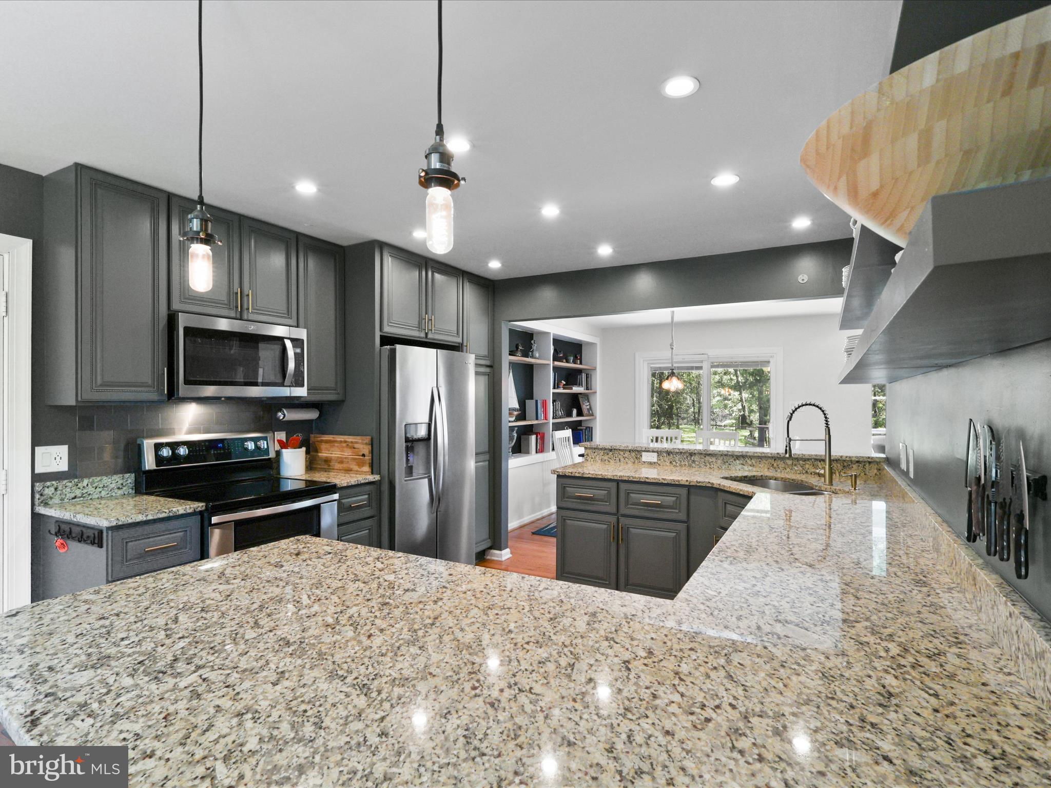 SPRING LAKE ESTATES WEST - Residential