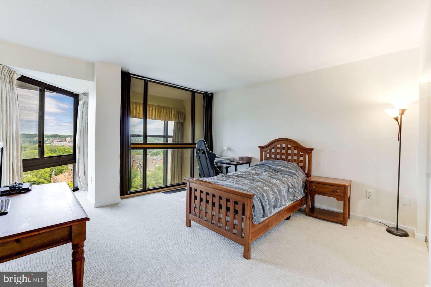 ATRIUM CONDO - Residential Lease