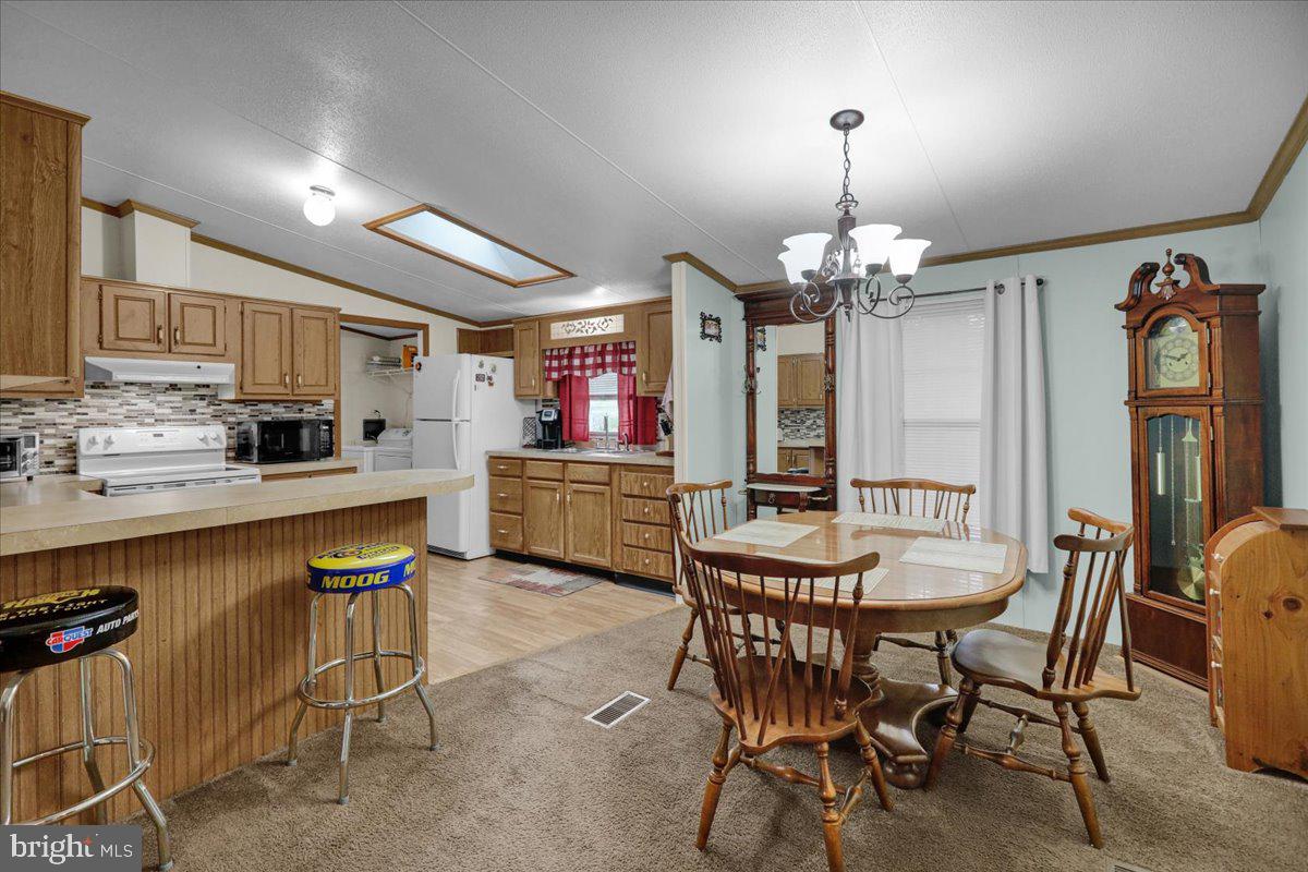 PLEASANT HILLS TR - Residential