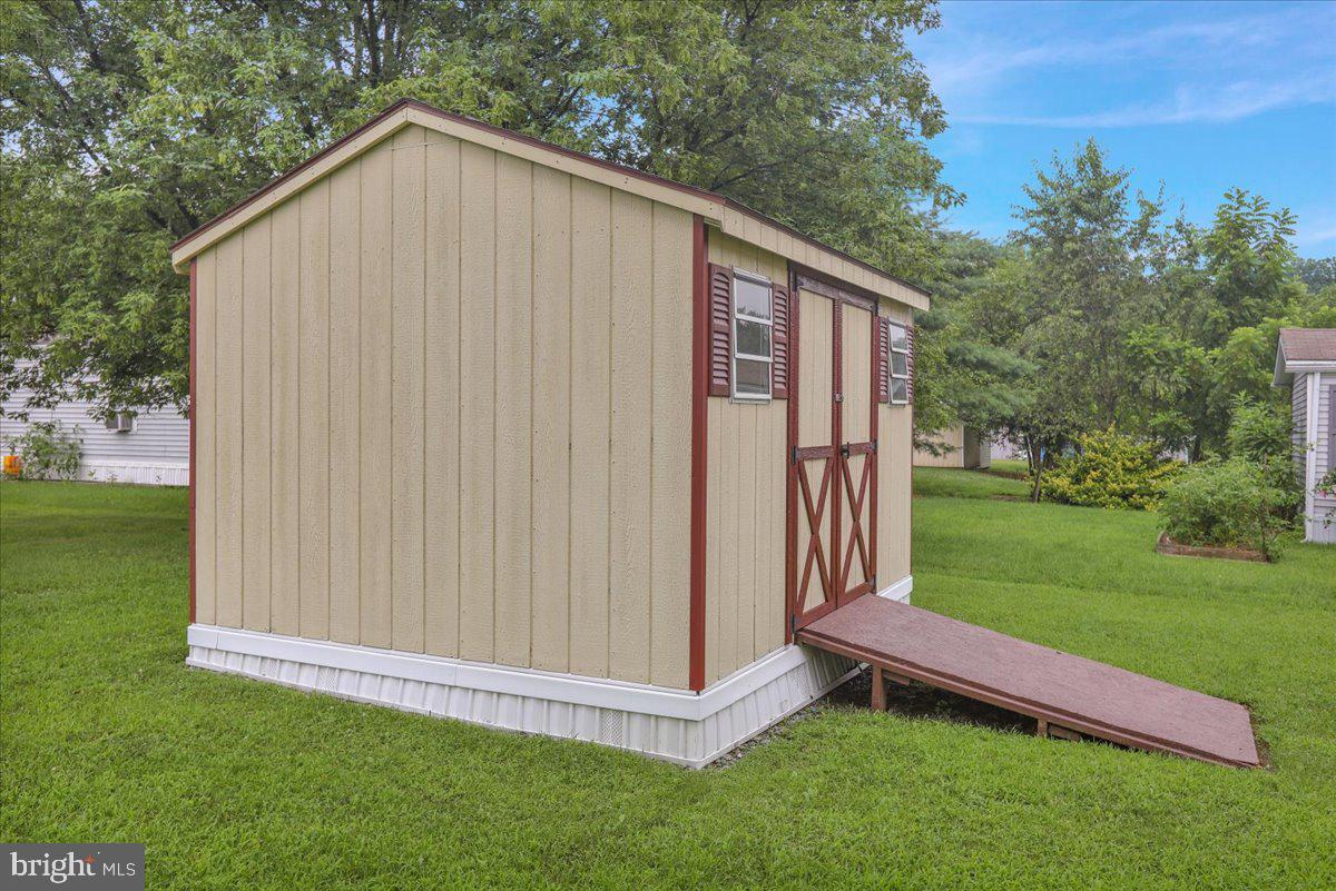 PLEASANT HILLS TR - Residential