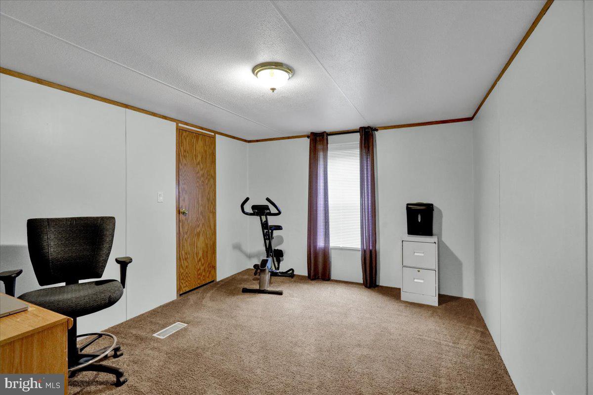 PLEASANT HILLS TR - Residential