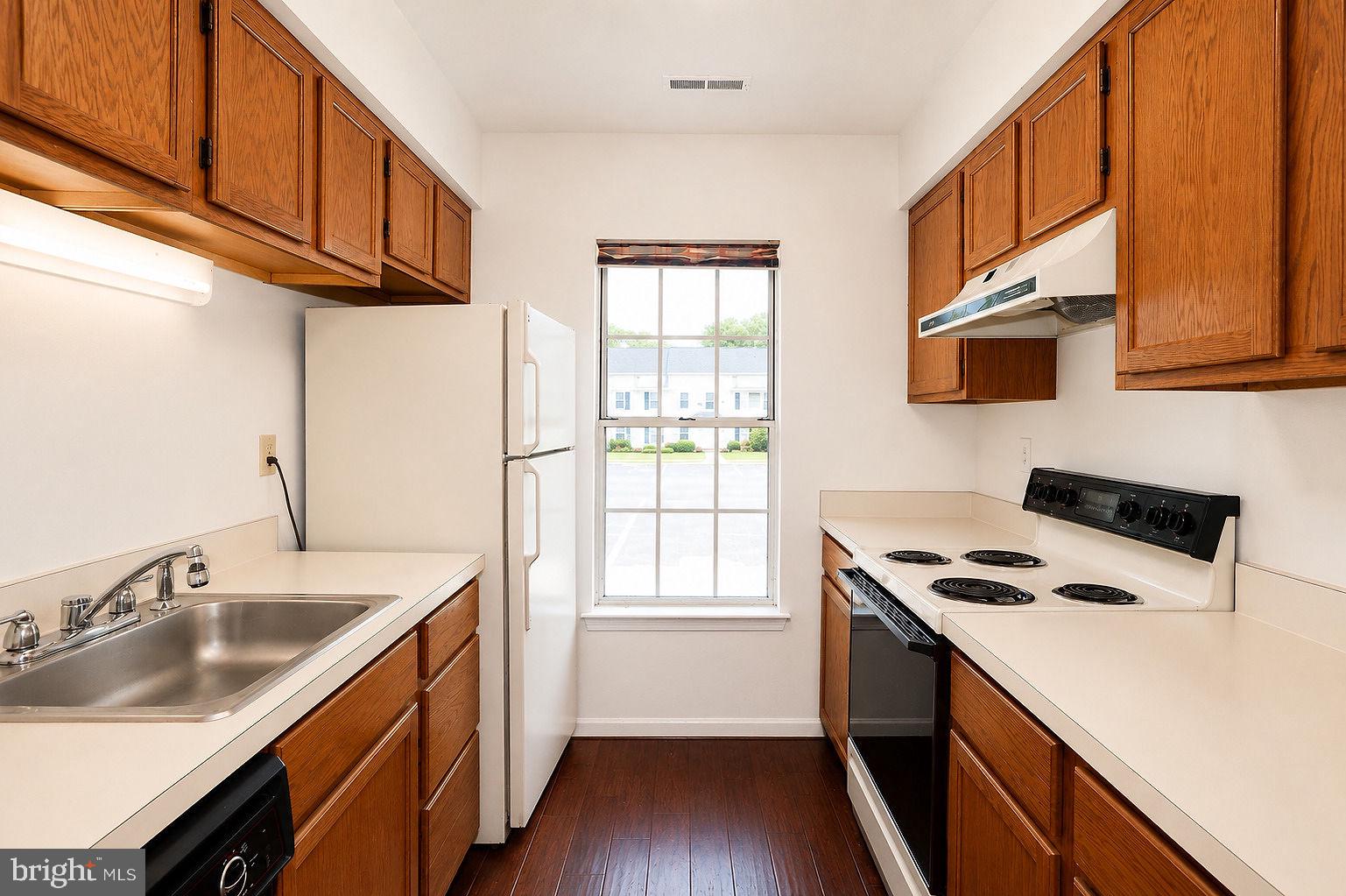 CHERRY VIEW PARK - Residential