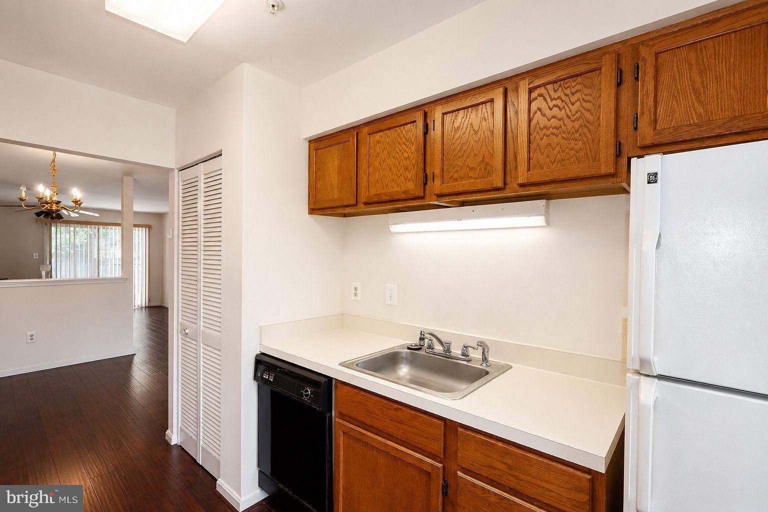 CHERRY VIEW PARK - Residential