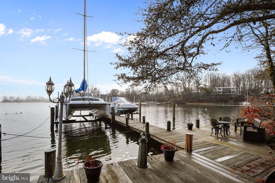 ANNAPOLIS WATERFRONT W 5' MLW, 90 FT. PIER, 3 BOAT SLIPS, 2 LIFTS & OVER 80 FT. FRONTAGE ON LAKE OGLETON *THREE MILES FROM TOWN CENTER* (15 MIN TO R2), ON A PRIVATE CUL-DE-SAC, MAINTAINED BY COMMUNITY (ARPOA). CHECK FLOOR PLAN IN PHOTOS! NOTE:TAX RECORD SQ FT DOES NOT REFLECT HUGE GREAT ROOM ADDITION AND GARAGE! SPECIAL TAXING DISTRICT- ANNAPOLIS ROADS