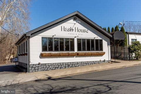 Photo of 236 N Union Street, LAMBERTVILLE, NJ 08530 (MLS # NJHT2004714)