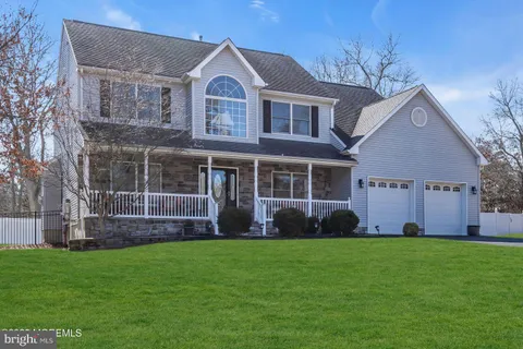175 Southern Boulevard, Bayville, NJ MLS: NJOC2032162