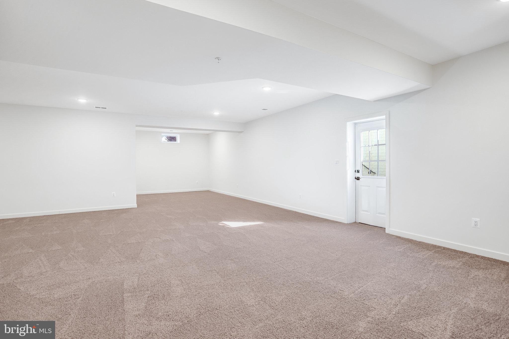 WORTHINGTON GROVE - Residential