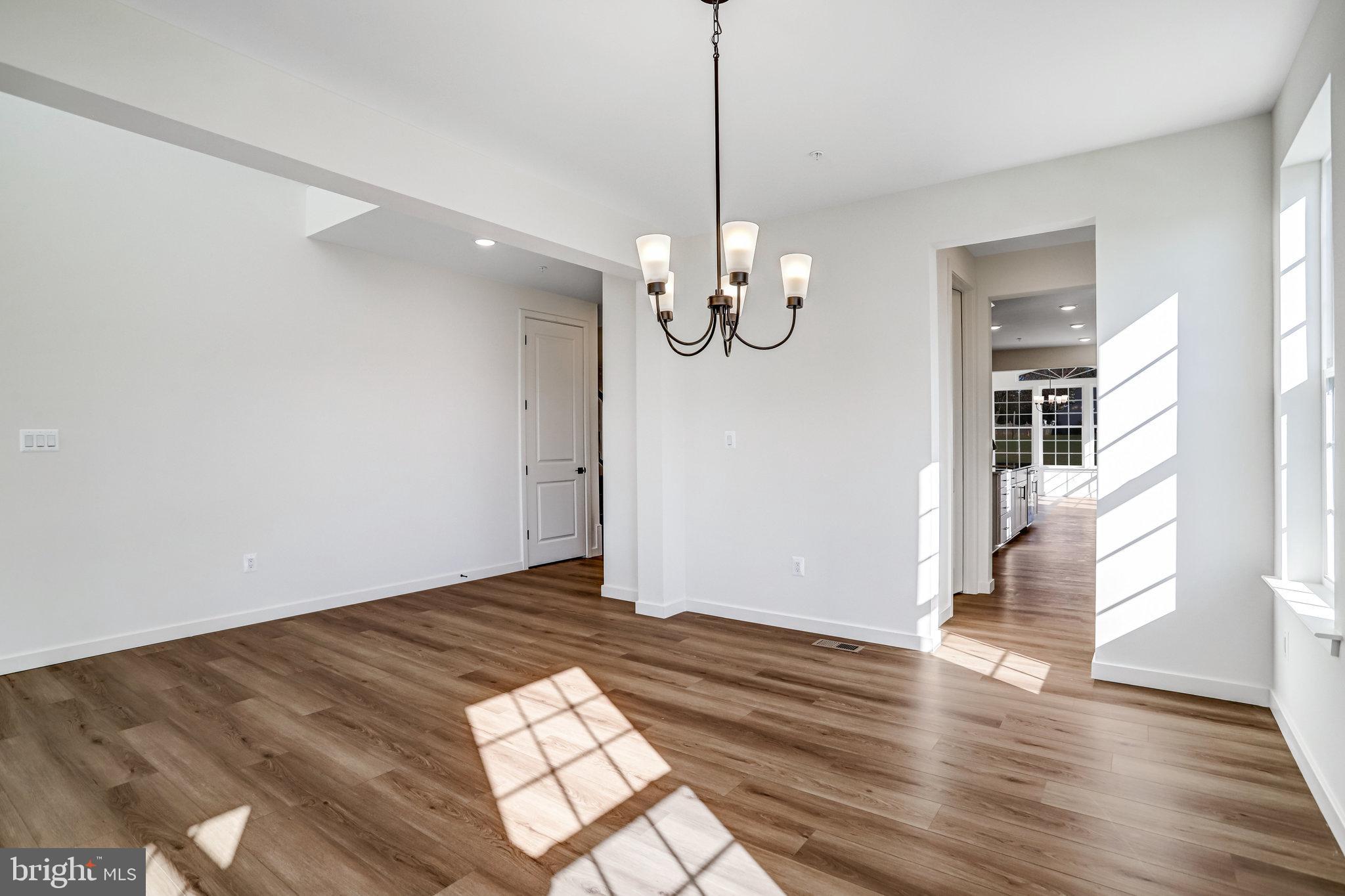 WORTHINGTON GROVE - Residential