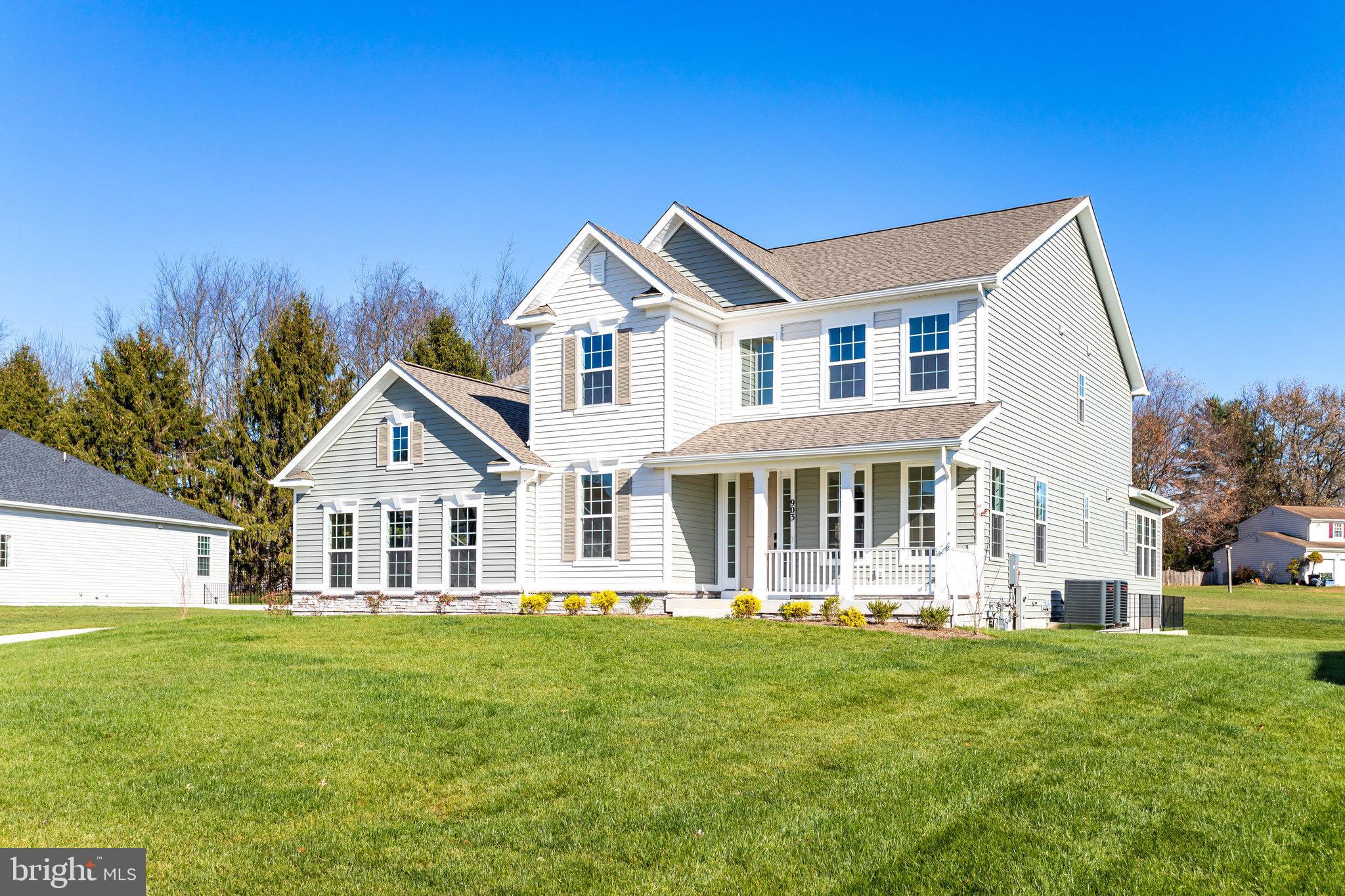 903 HONEYFLOWER DRIVE