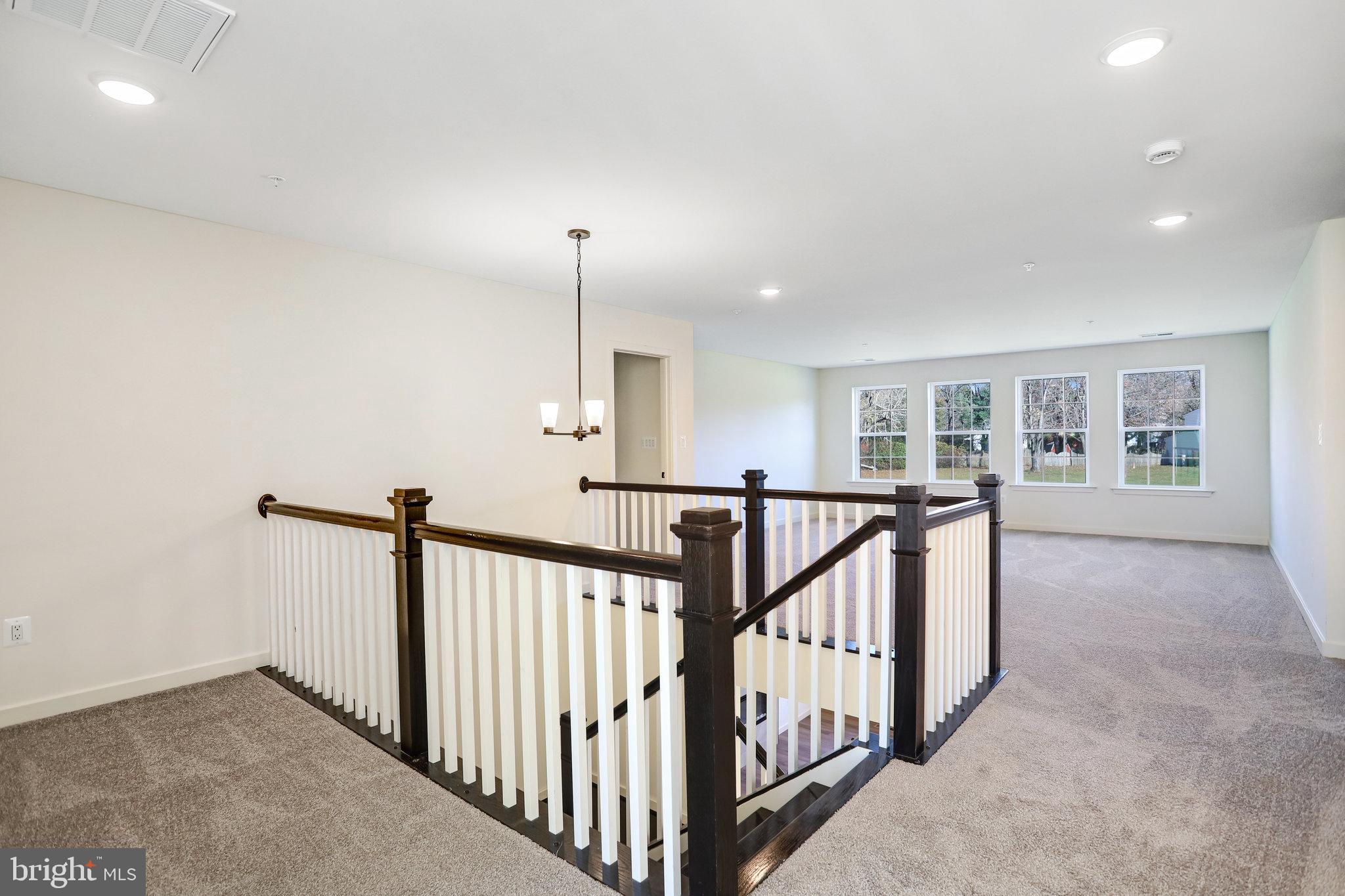 WORTHINGTON GROVE - Residential