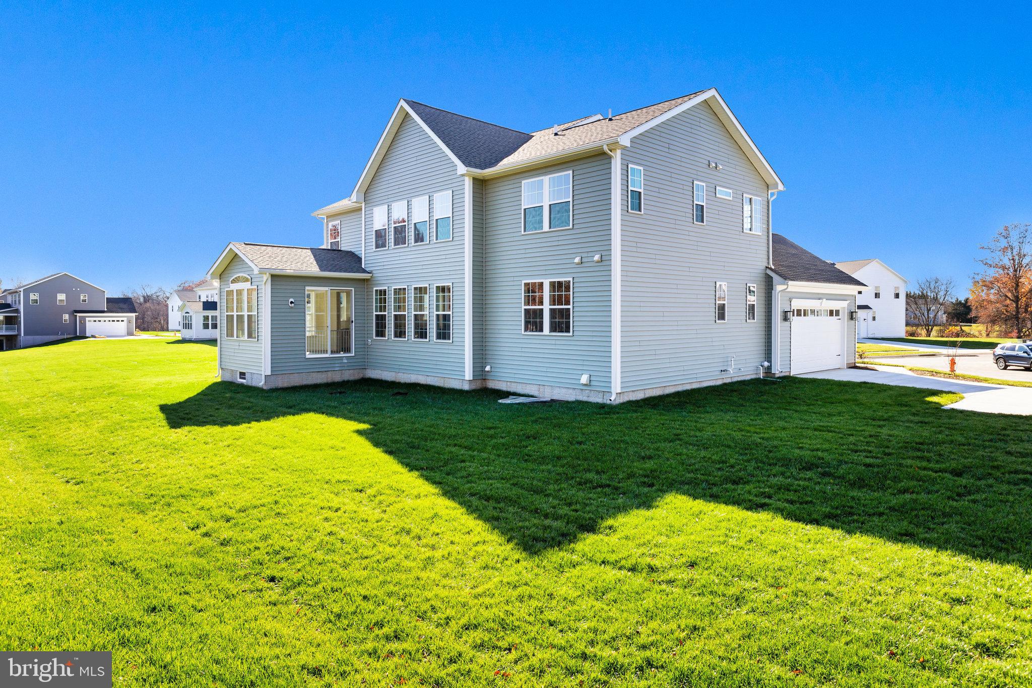 WORTHINGTON GROVE - Residential