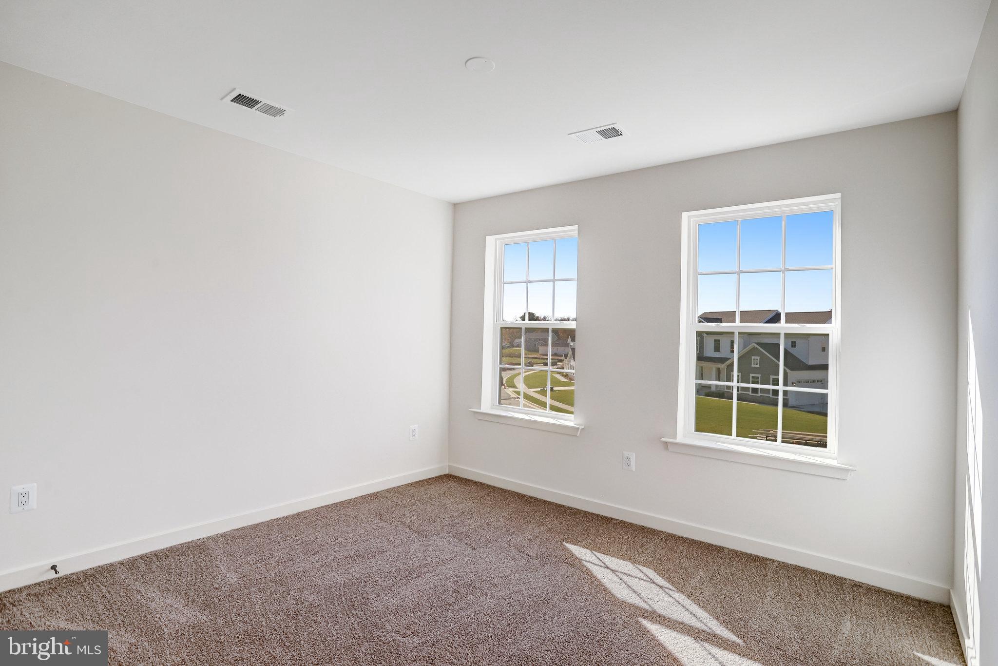 WORTHINGTON GROVE - Residential