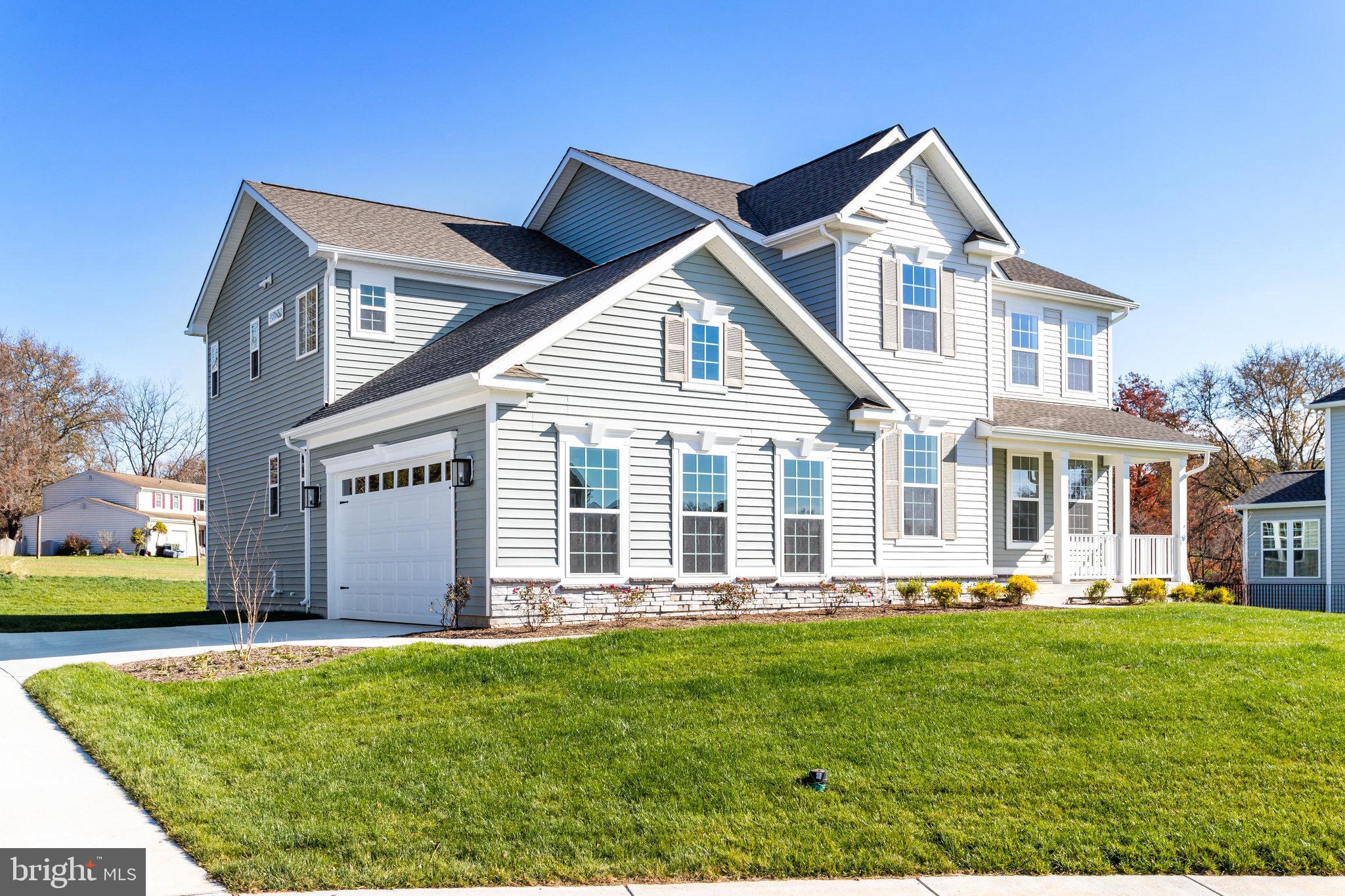 903 HONEYFLOWER DRIVE