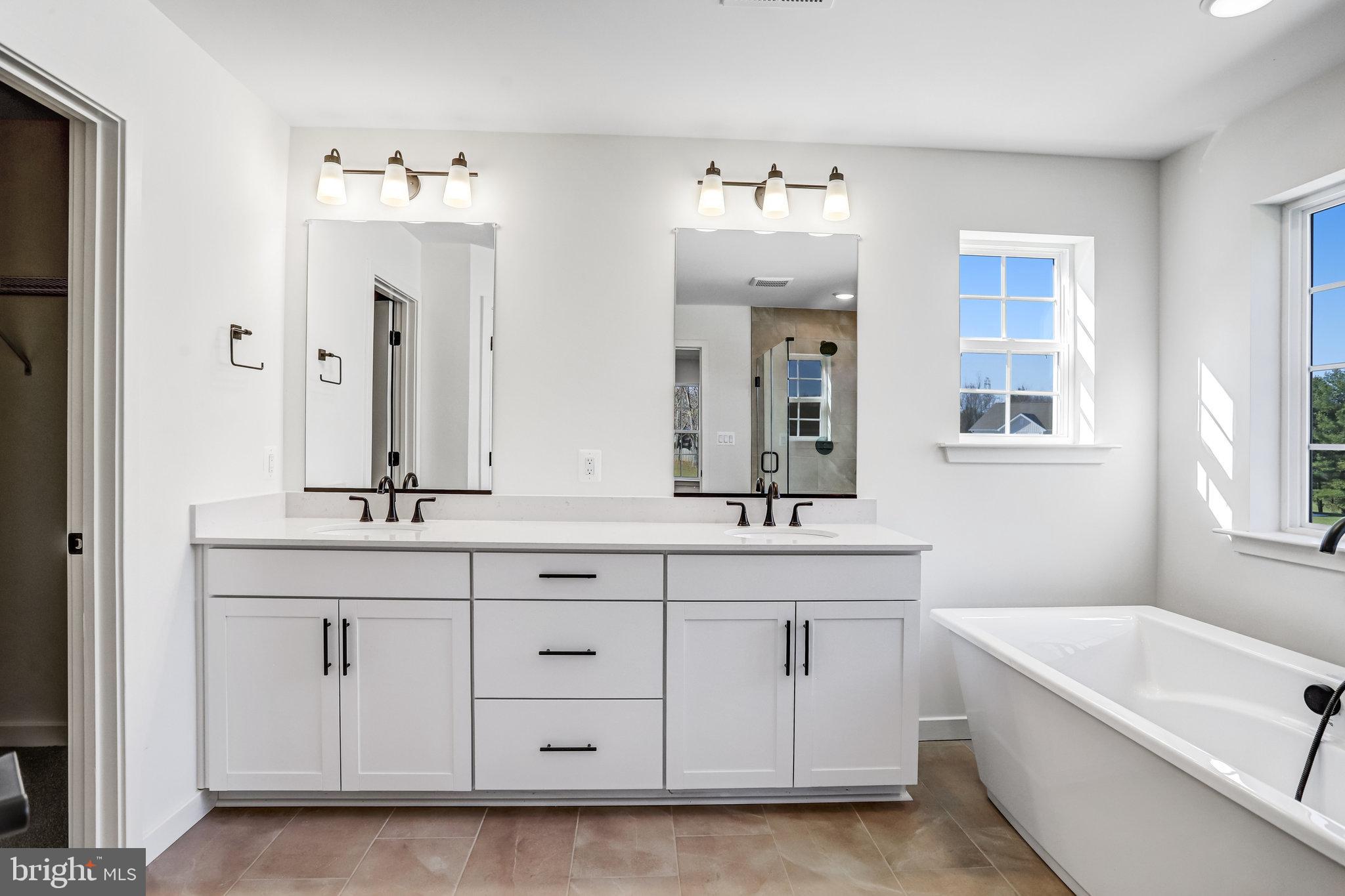 WORTHINGTON GROVE - Residential