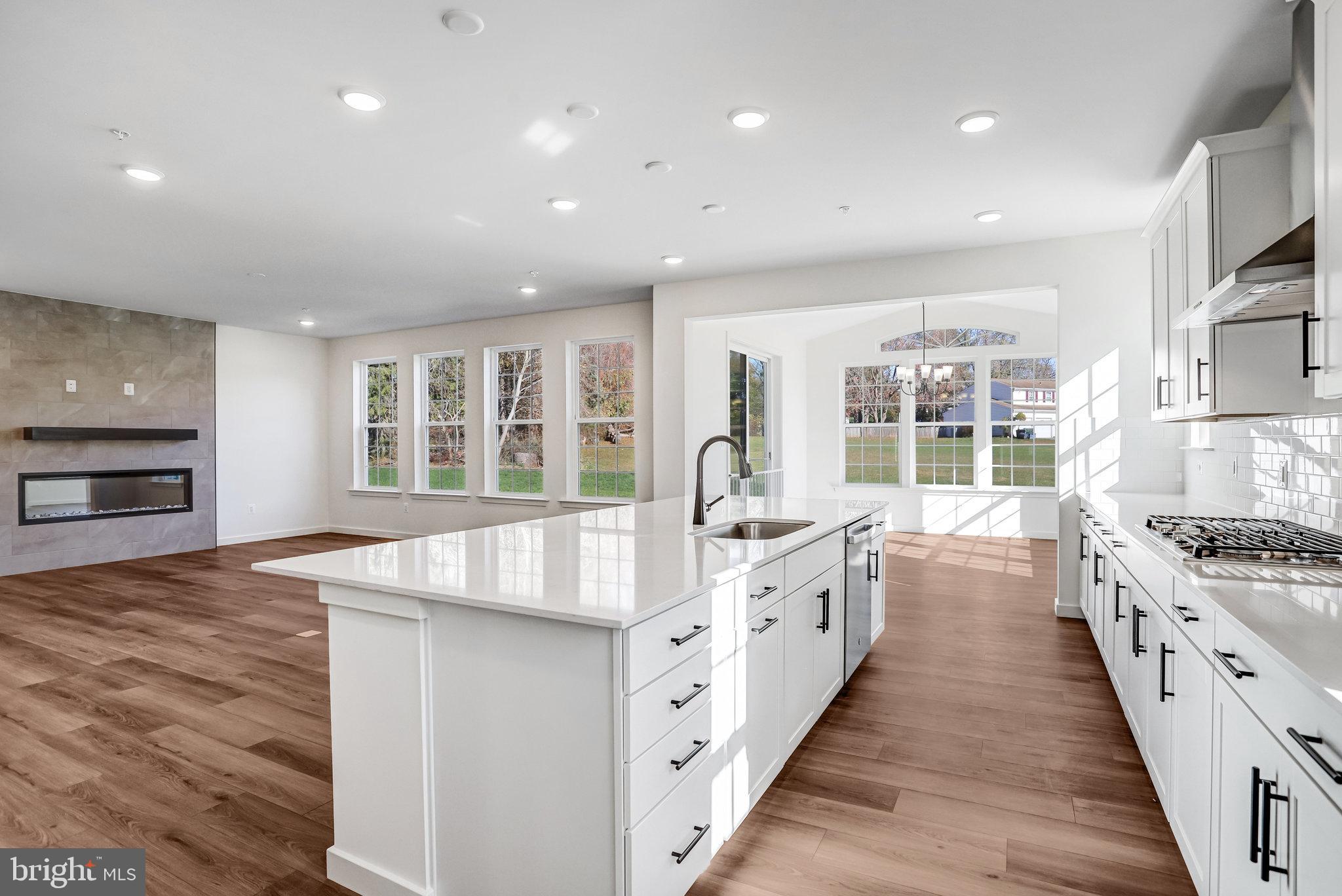 WORTHINGTON GROVE - Residential