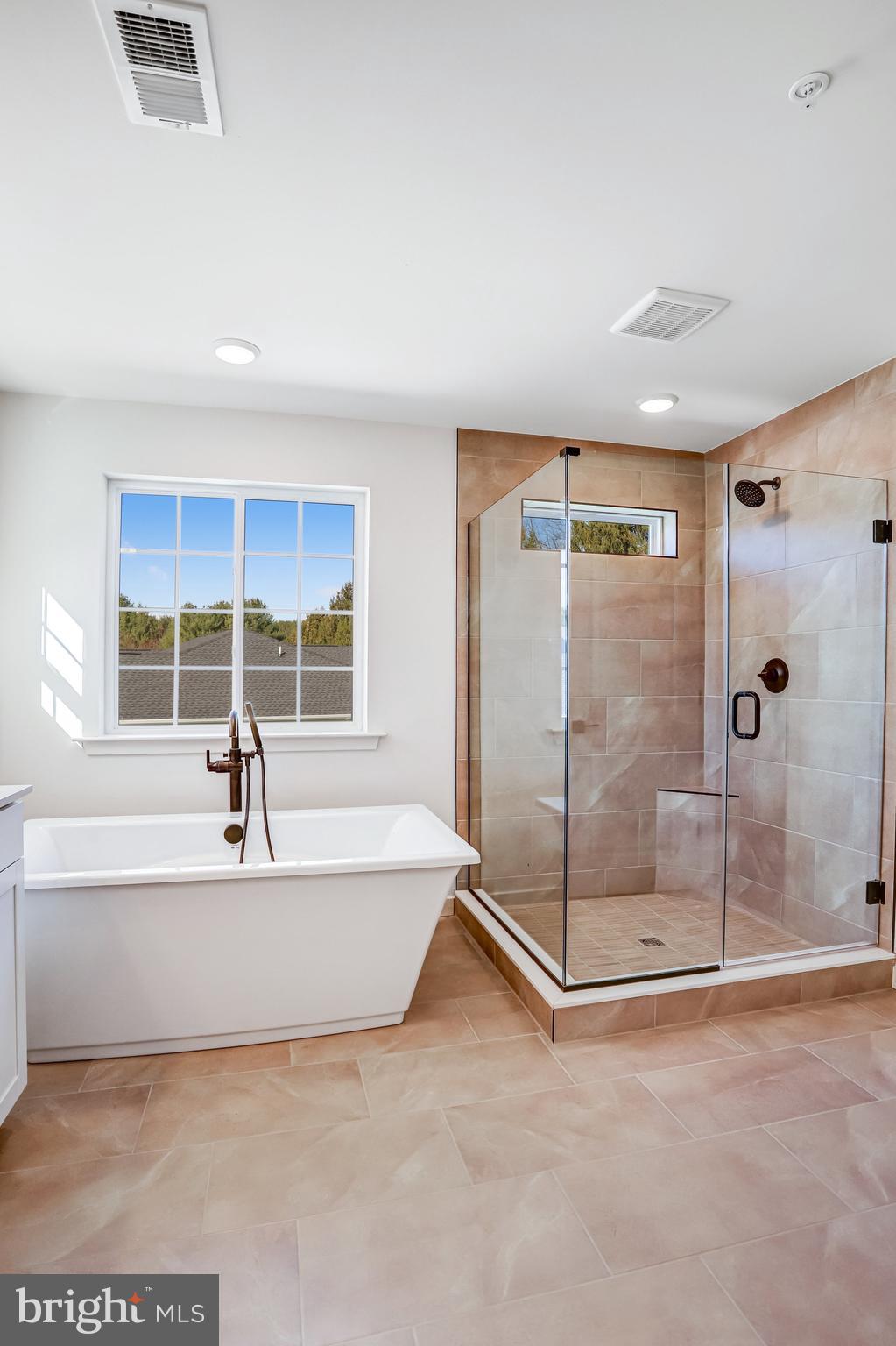 WORTHINGTON GROVE - Residential