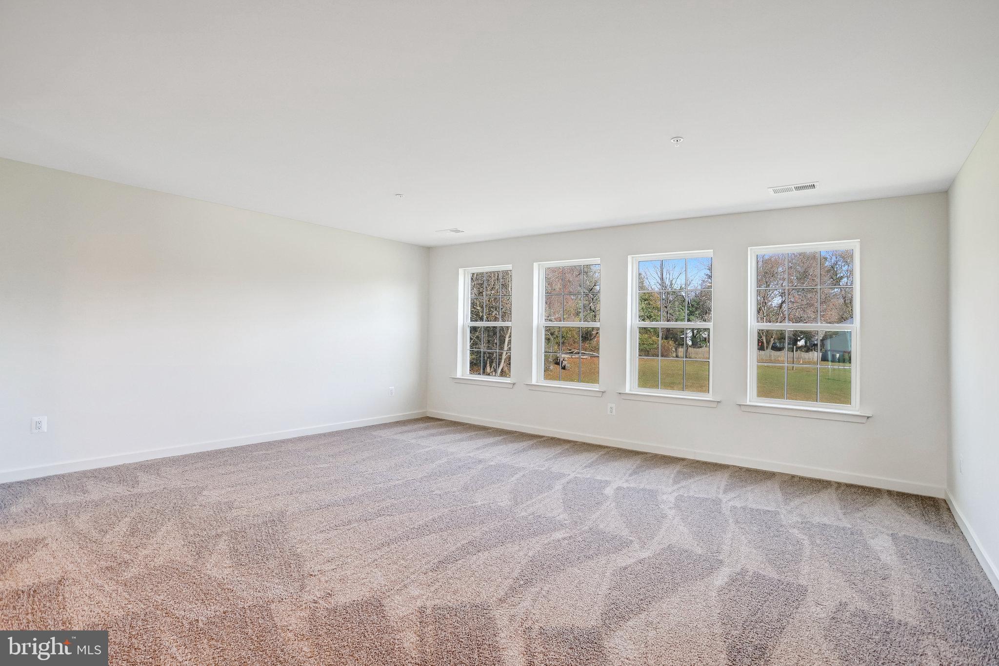 WORTHINGTON GROVE - Residential