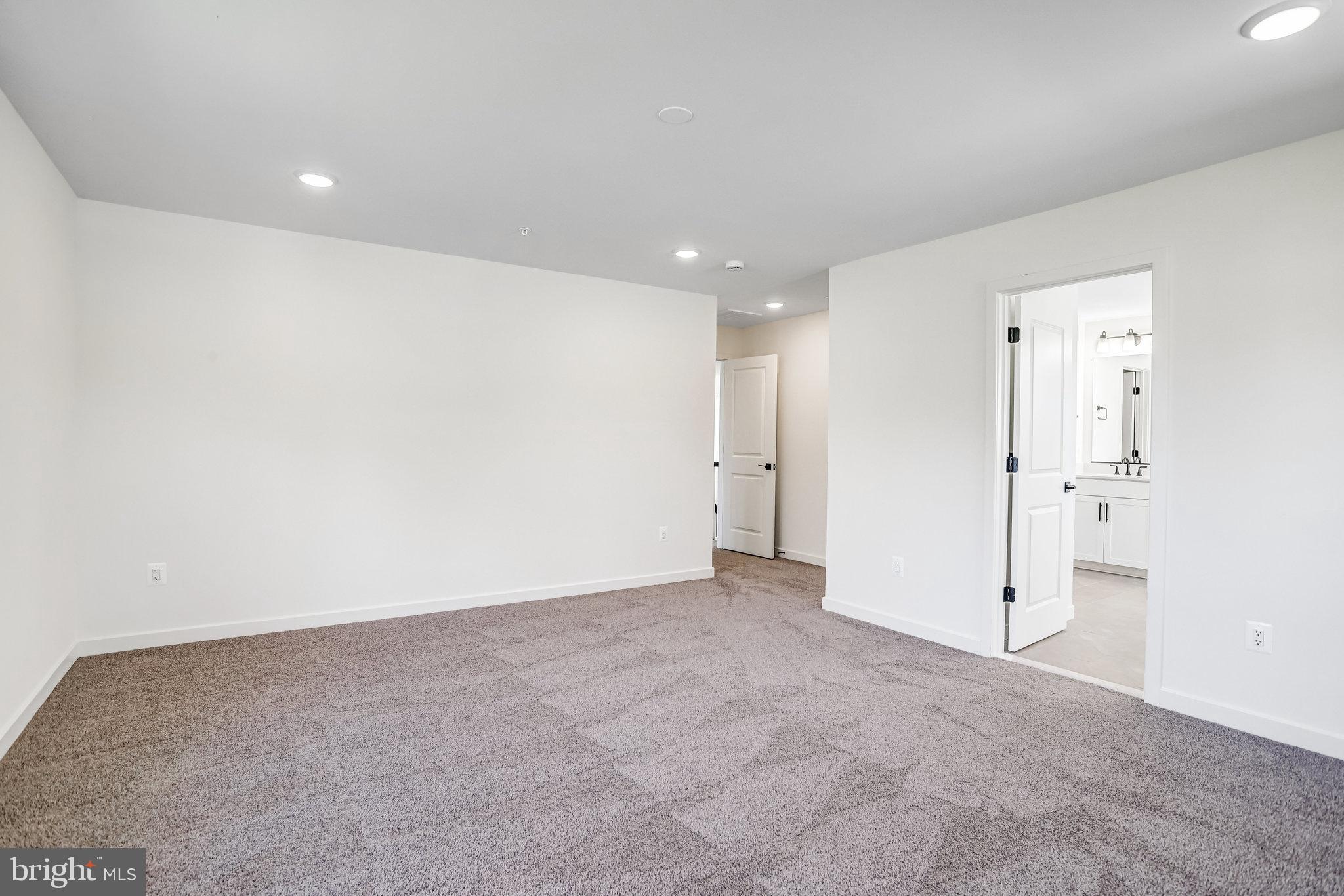 WORTHINGTON GROVE - Residential