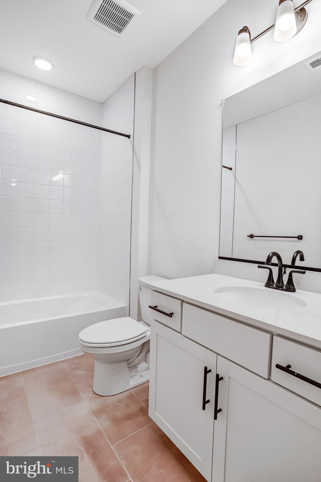 WORTHINGTON GROVE - Residential