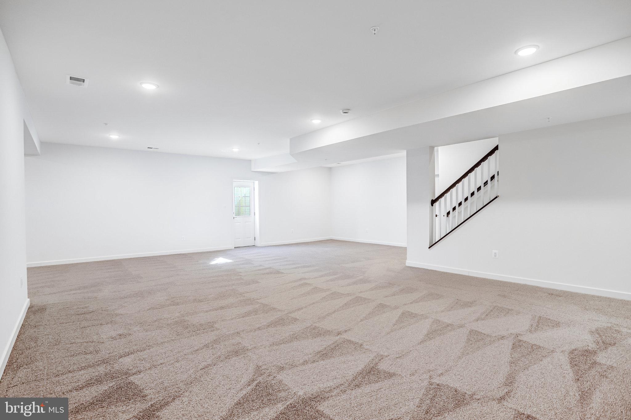 WORTHINGTON GROVE - Residential