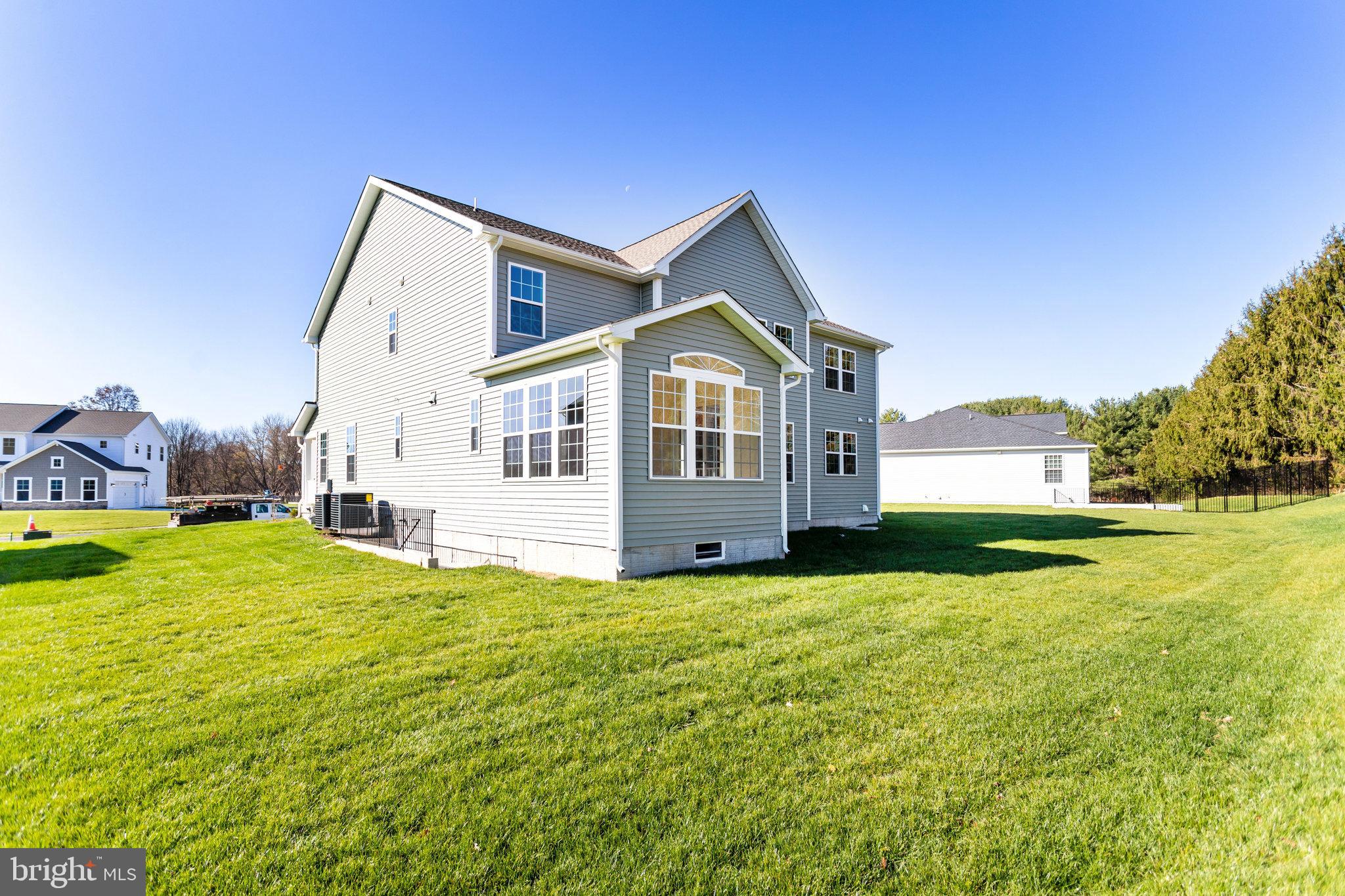 WORTHINGTON GROVE - Residential