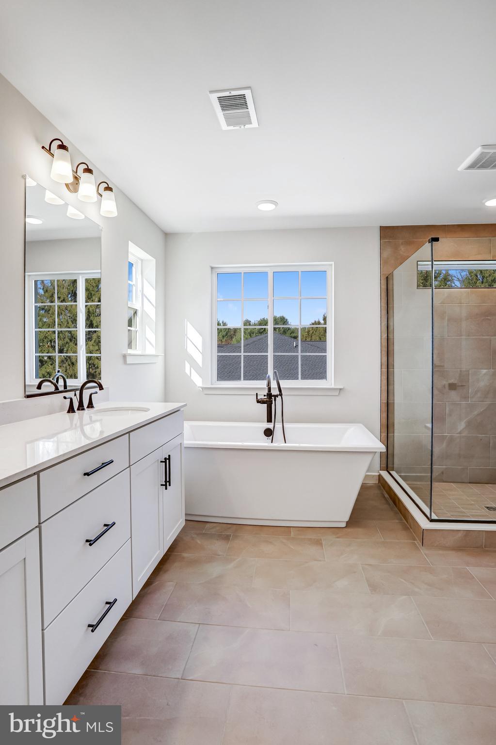 WORTHINGTON GROVE - Residential