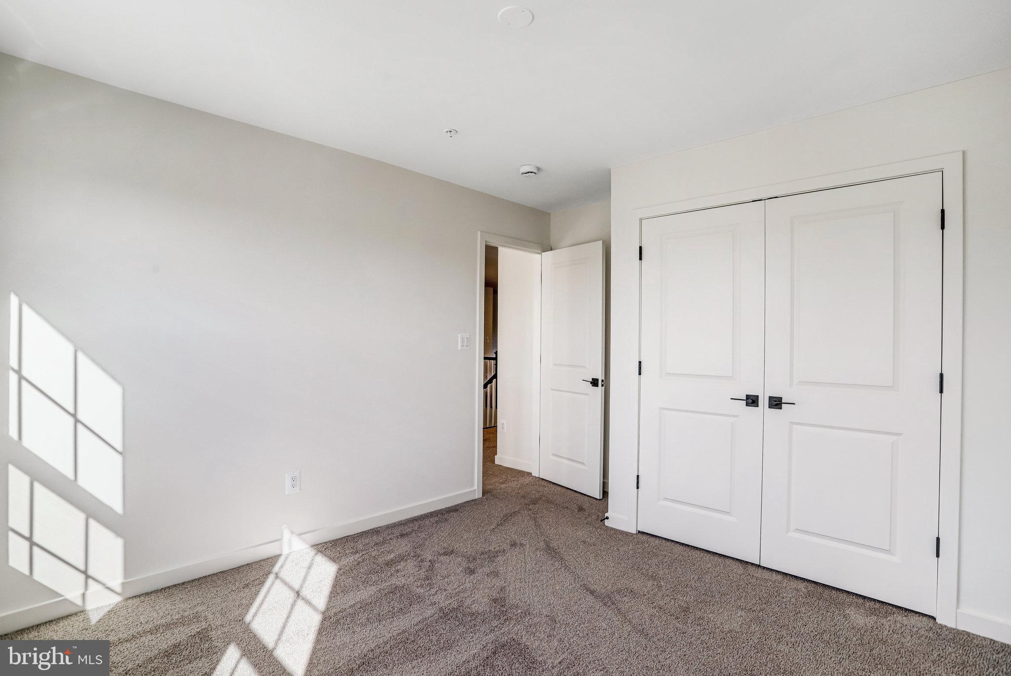 WORTHINGTON GROVE - Residential