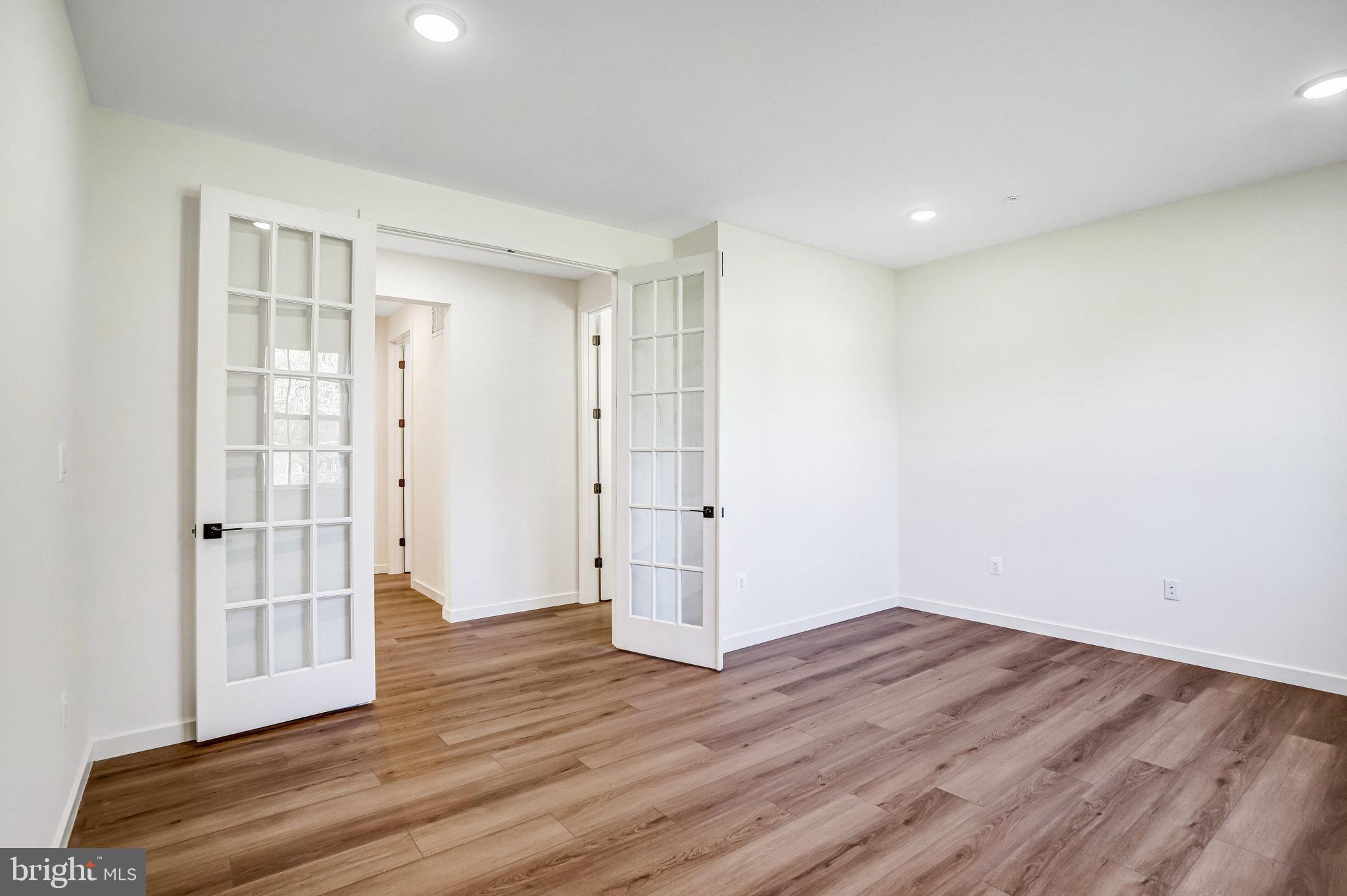 WORTHINGTON GROVE - Residential