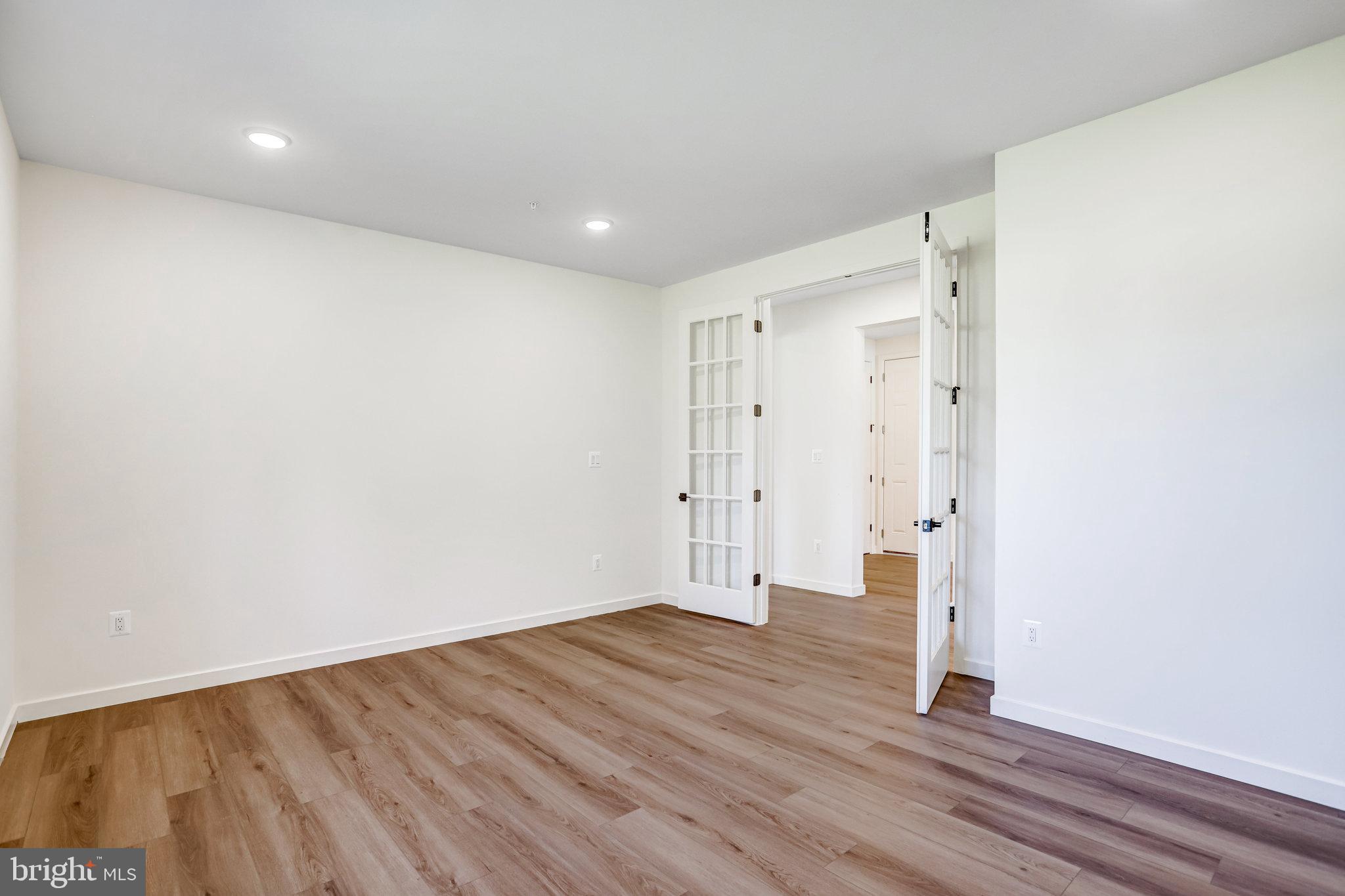 WORTHINGTON GROVE - Residential