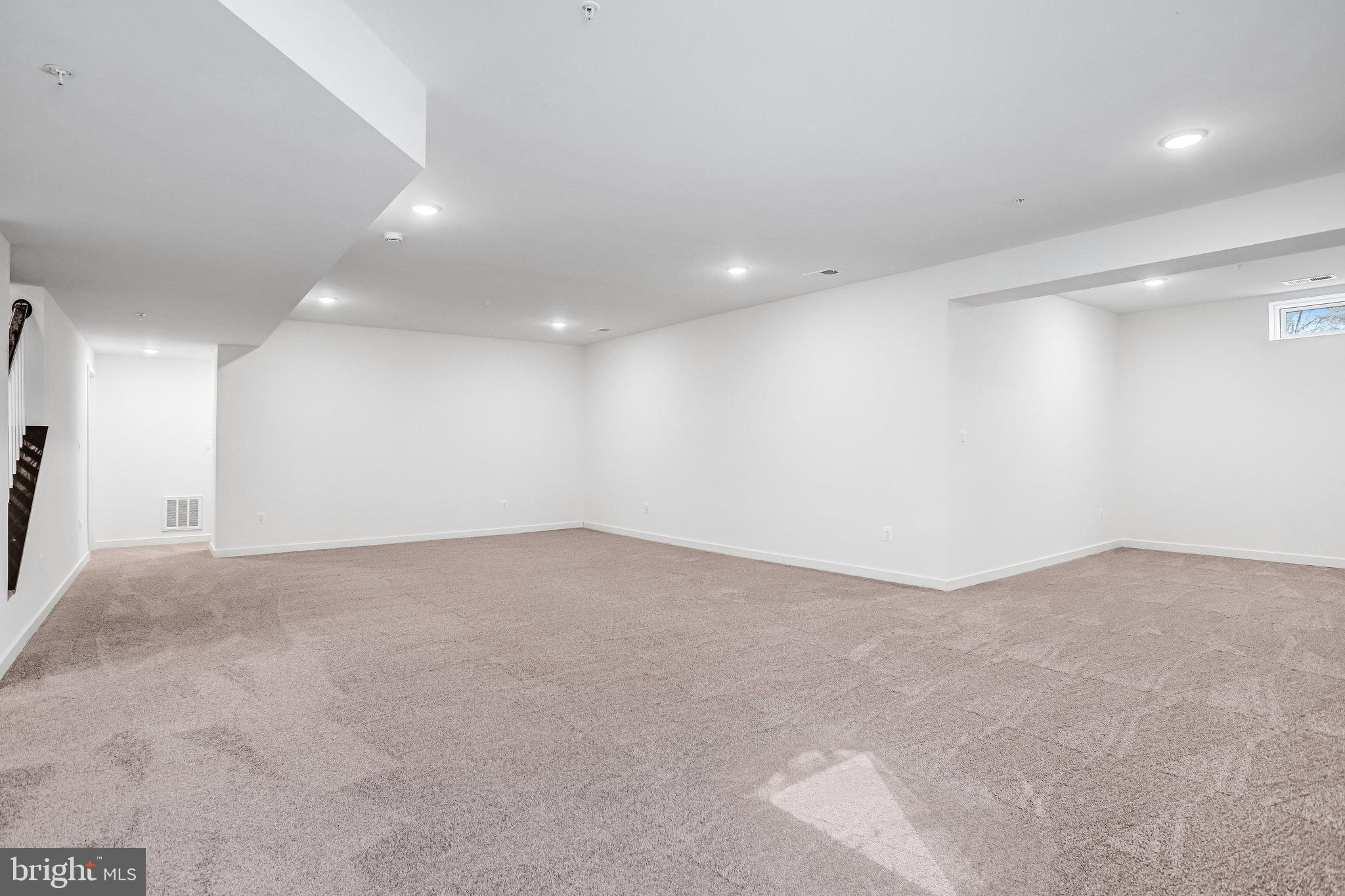 WORTHINGTON GROVE - Residential