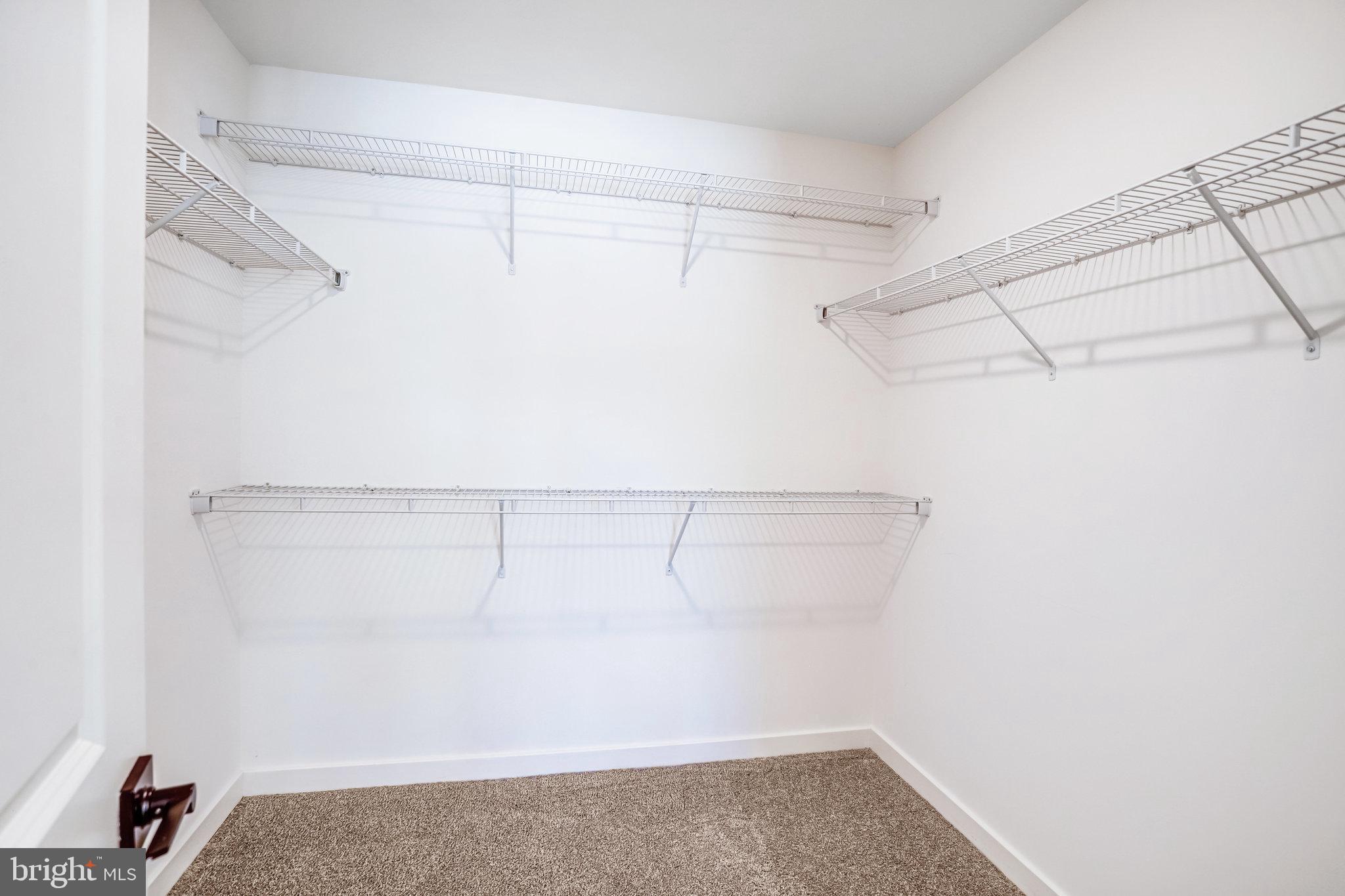 WORTHINGTON GROVE - Residential