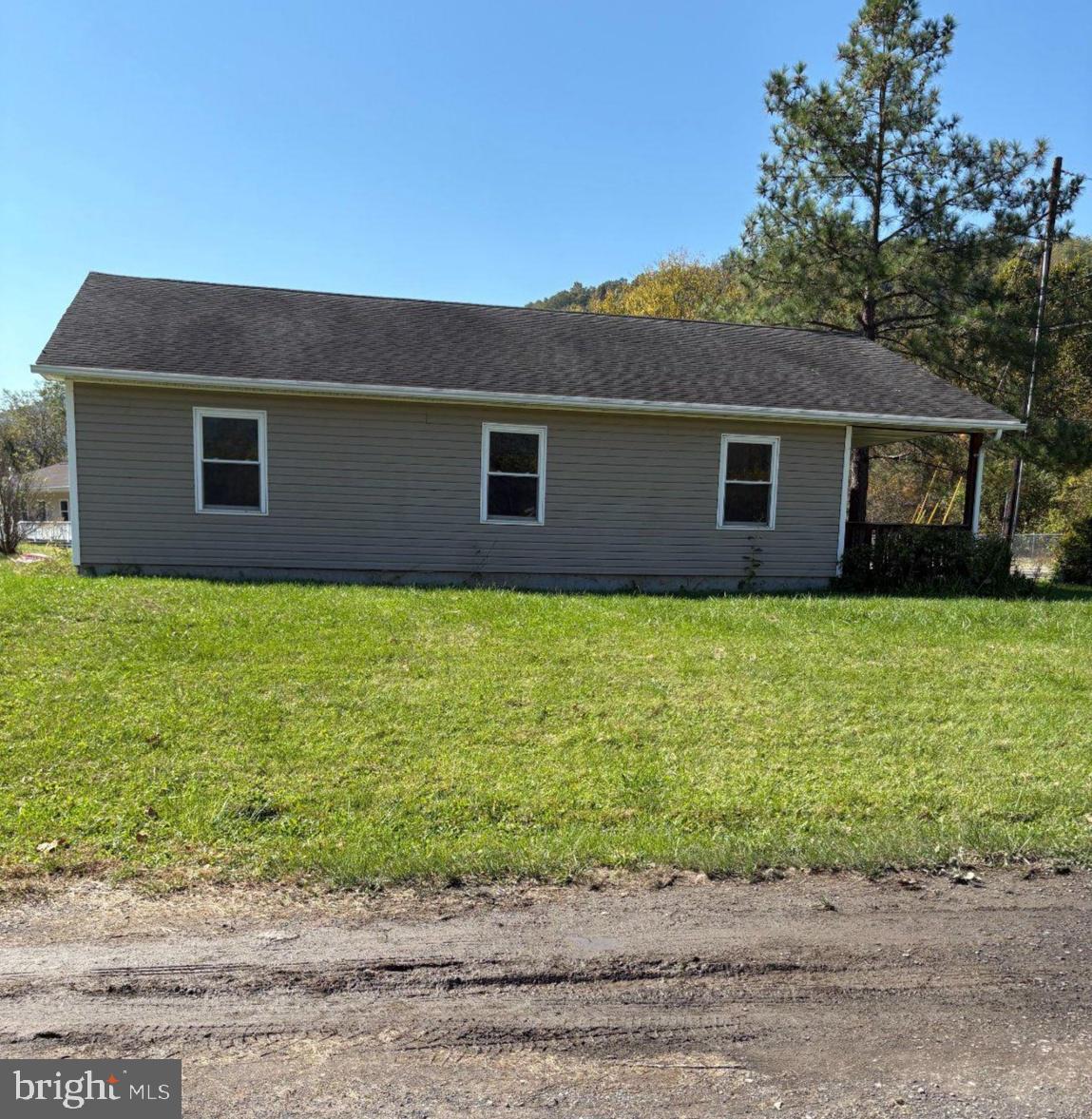 34 INDEPENDENCE DRIVE